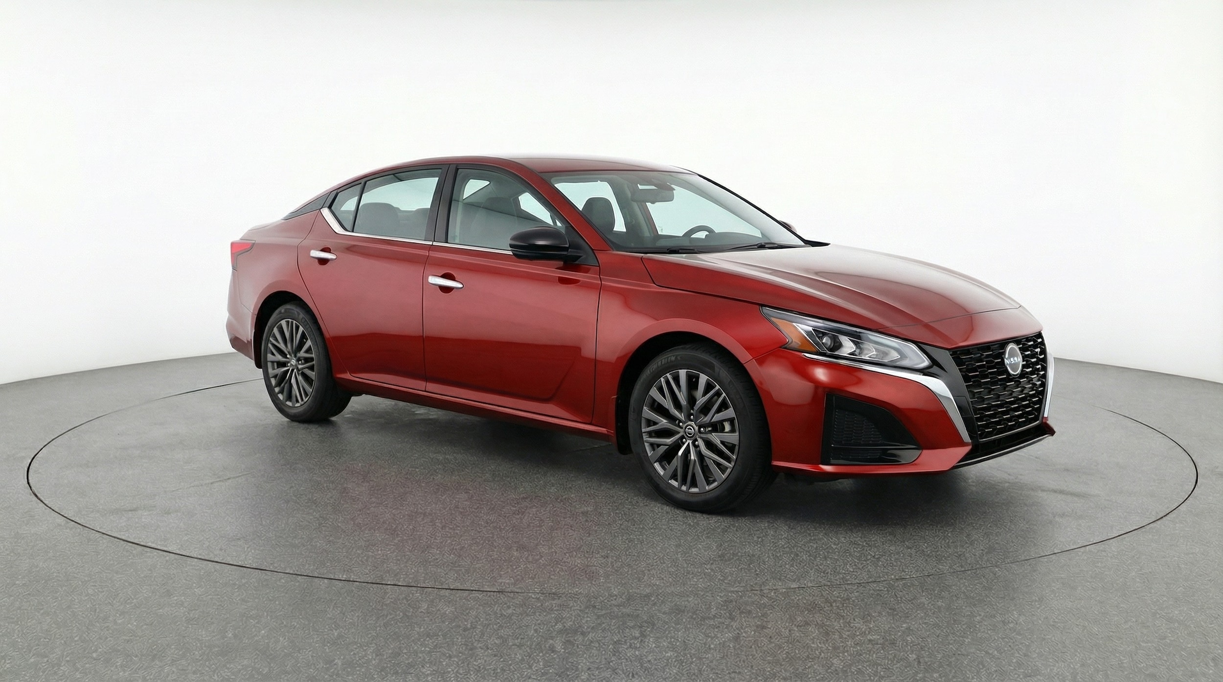 Thumbnail: 2025 Nissan Altima - 1