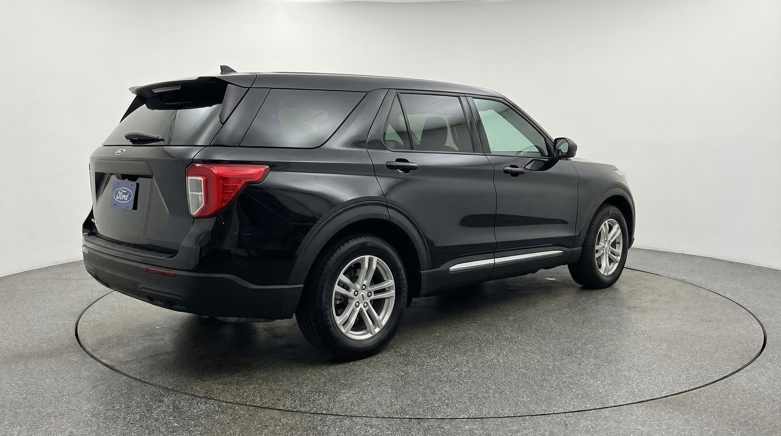 Thumbnail: 2024 Ford Explorer - 9