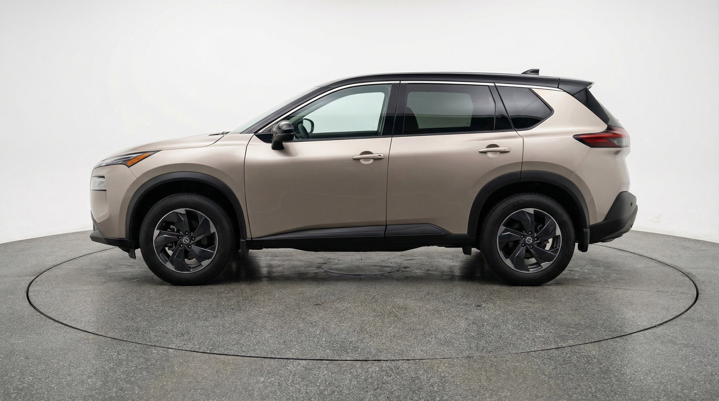 Thumbnail: 2025 Nissan Rogue - 5