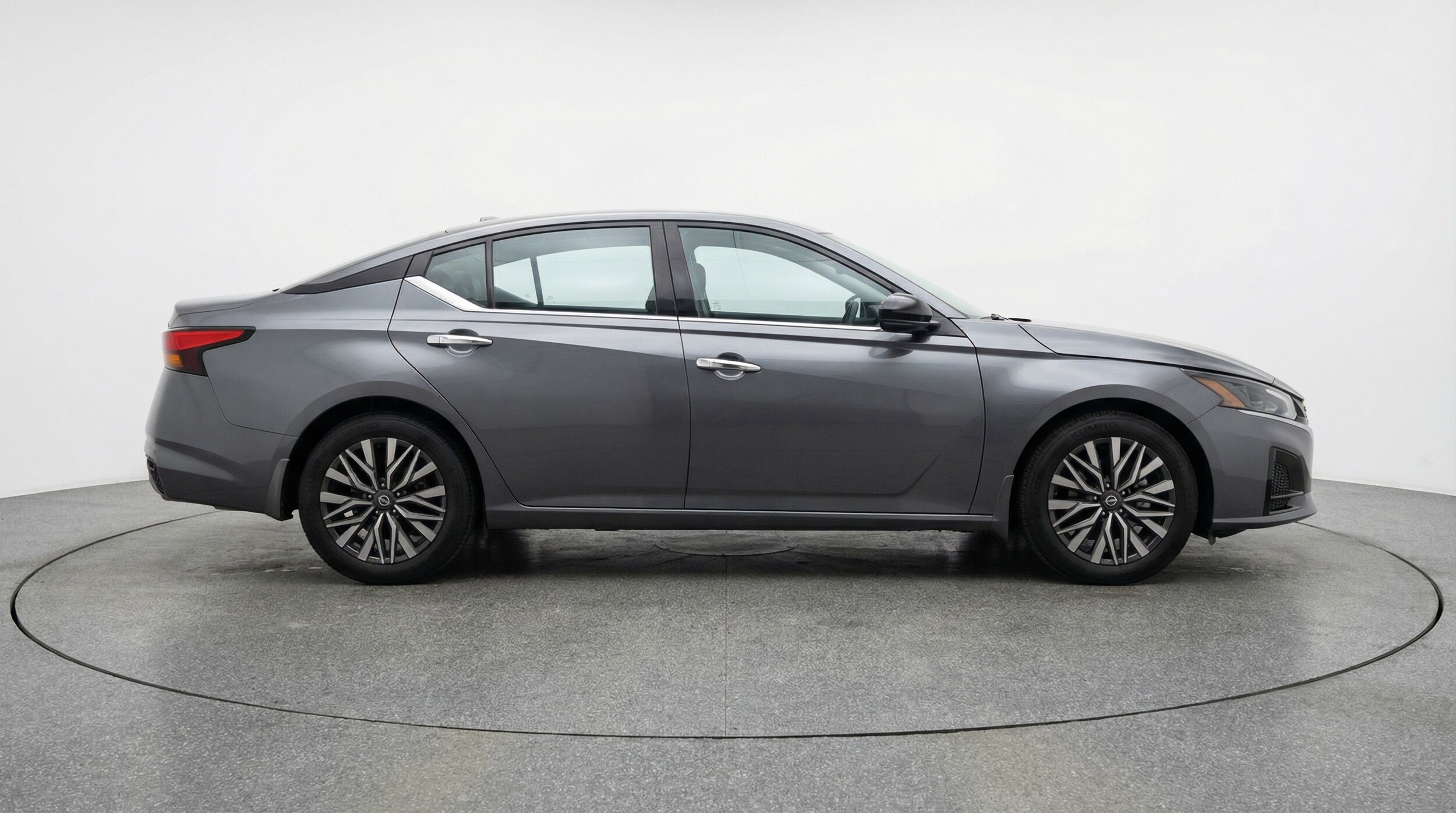 Thumbnail: 2025 Nissan Altima - 8