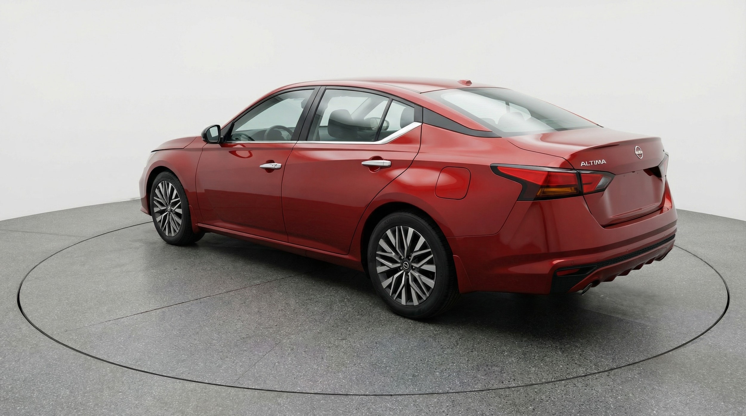 Thumbnail: 2025 Nissan Altima - 5