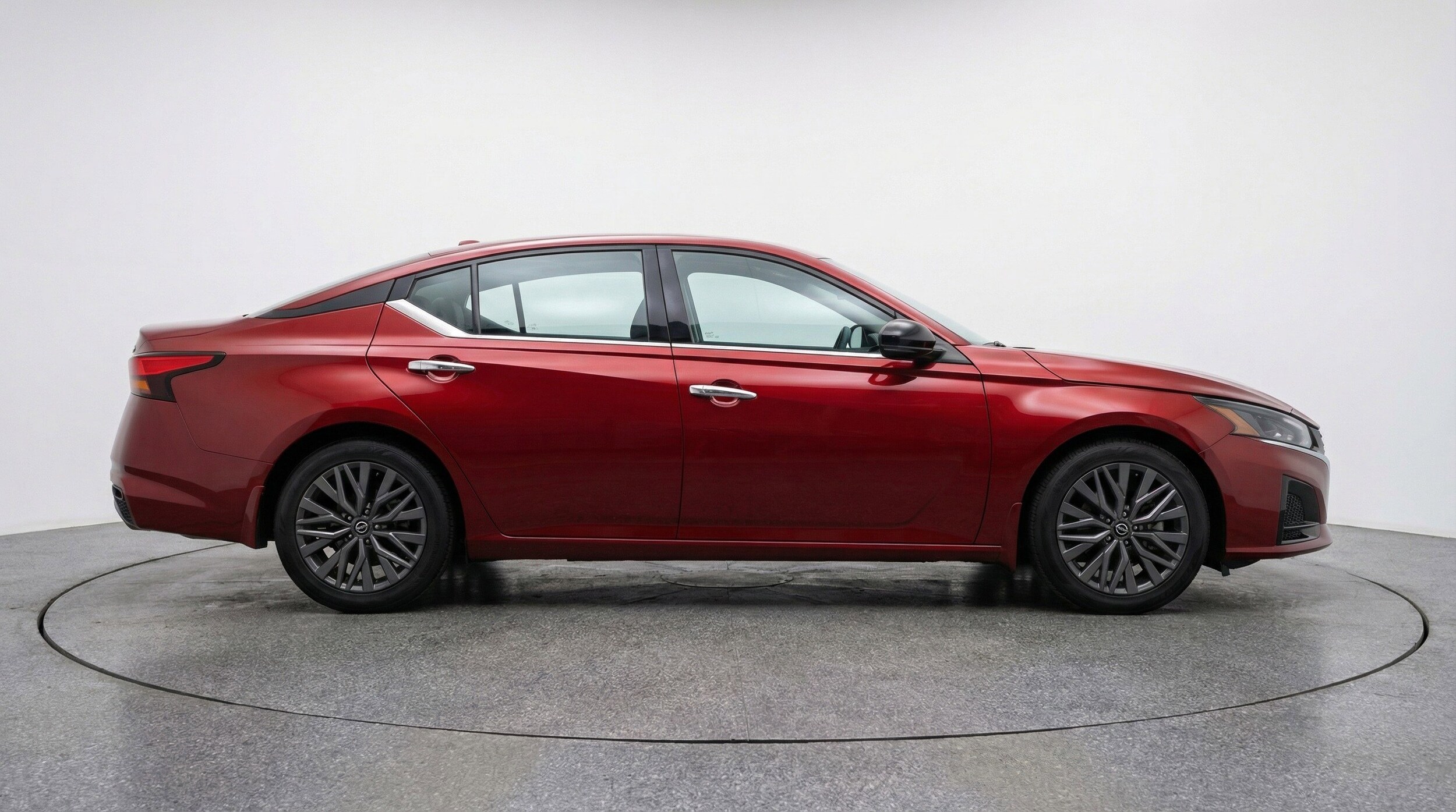 Thumbnail: 2025 Nissan Altima - 11