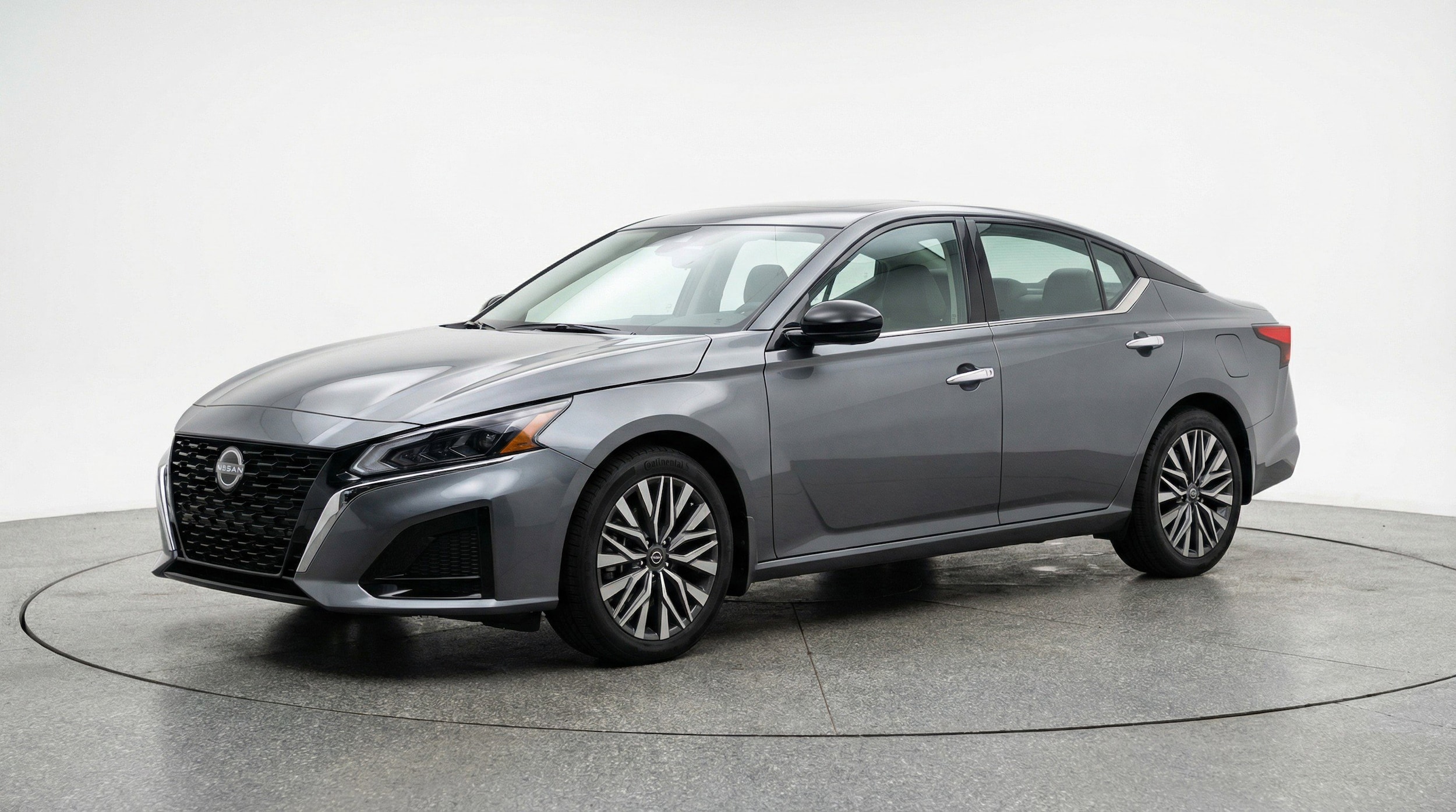 Thumbnail: 2025 Nissan Altima - 3