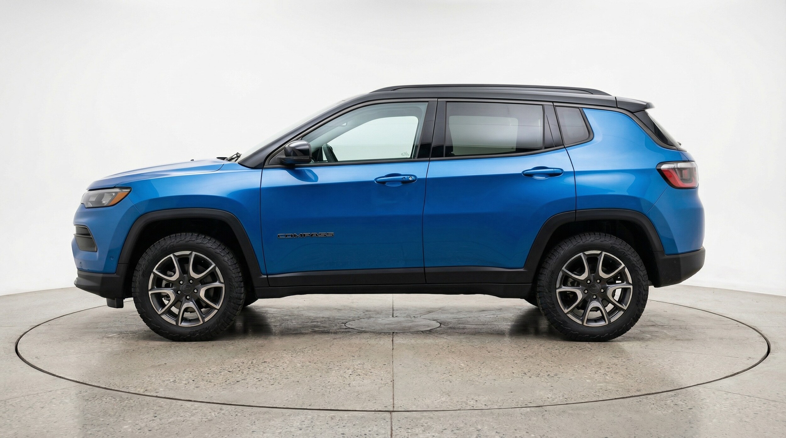 Thumbnail: 2025 Jeep Compass - 4
