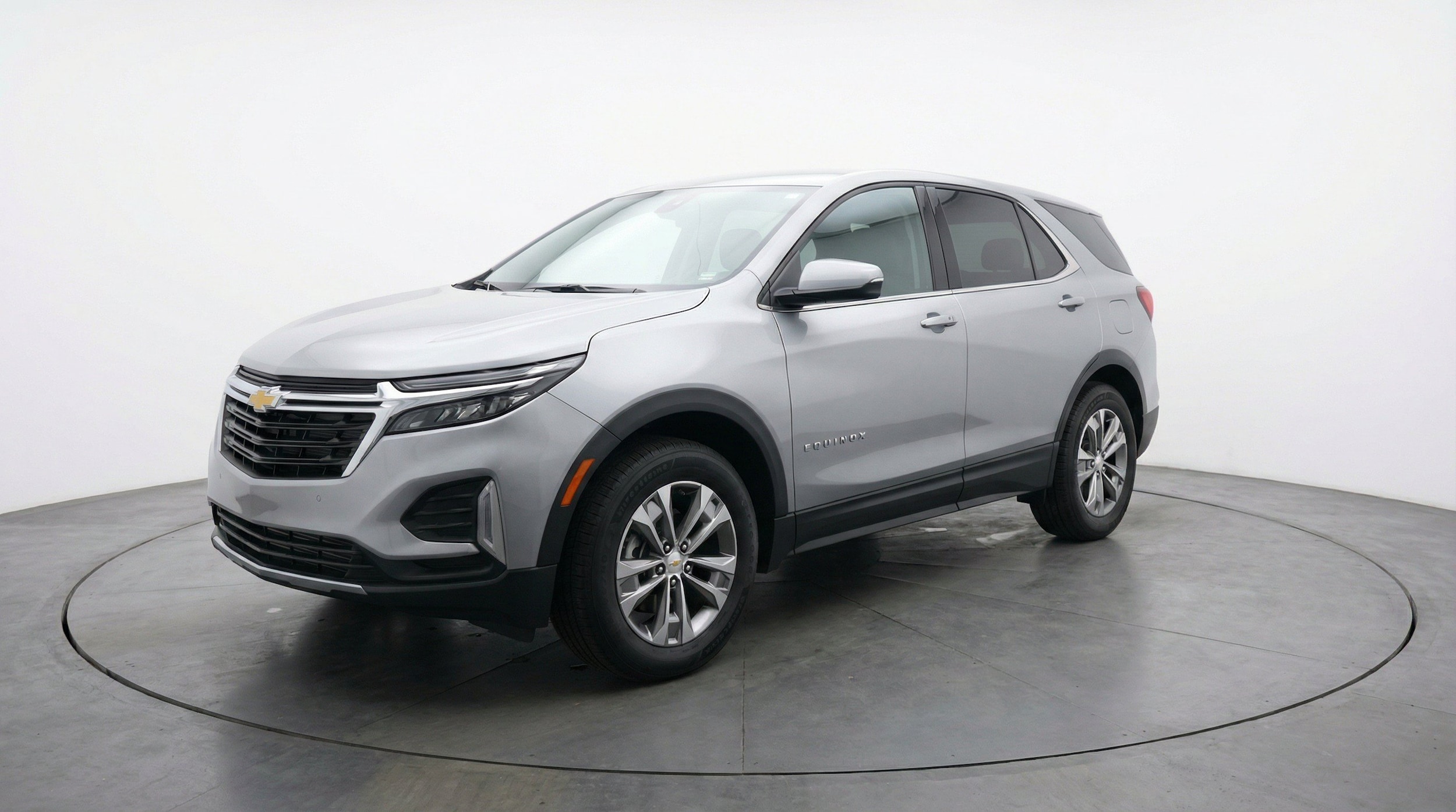 Thumbnail: 2025 Chevrolet Equinox - 3