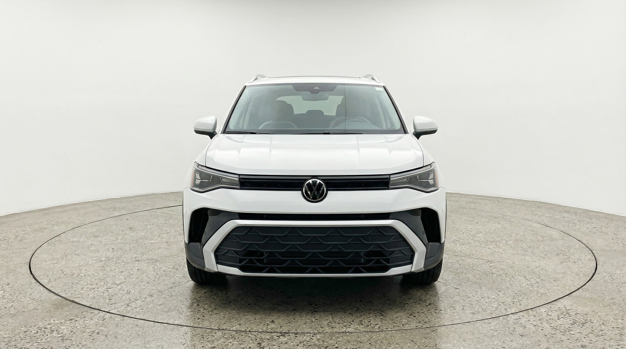 Thumbnail: 2025 Volkswagen Taos - 2