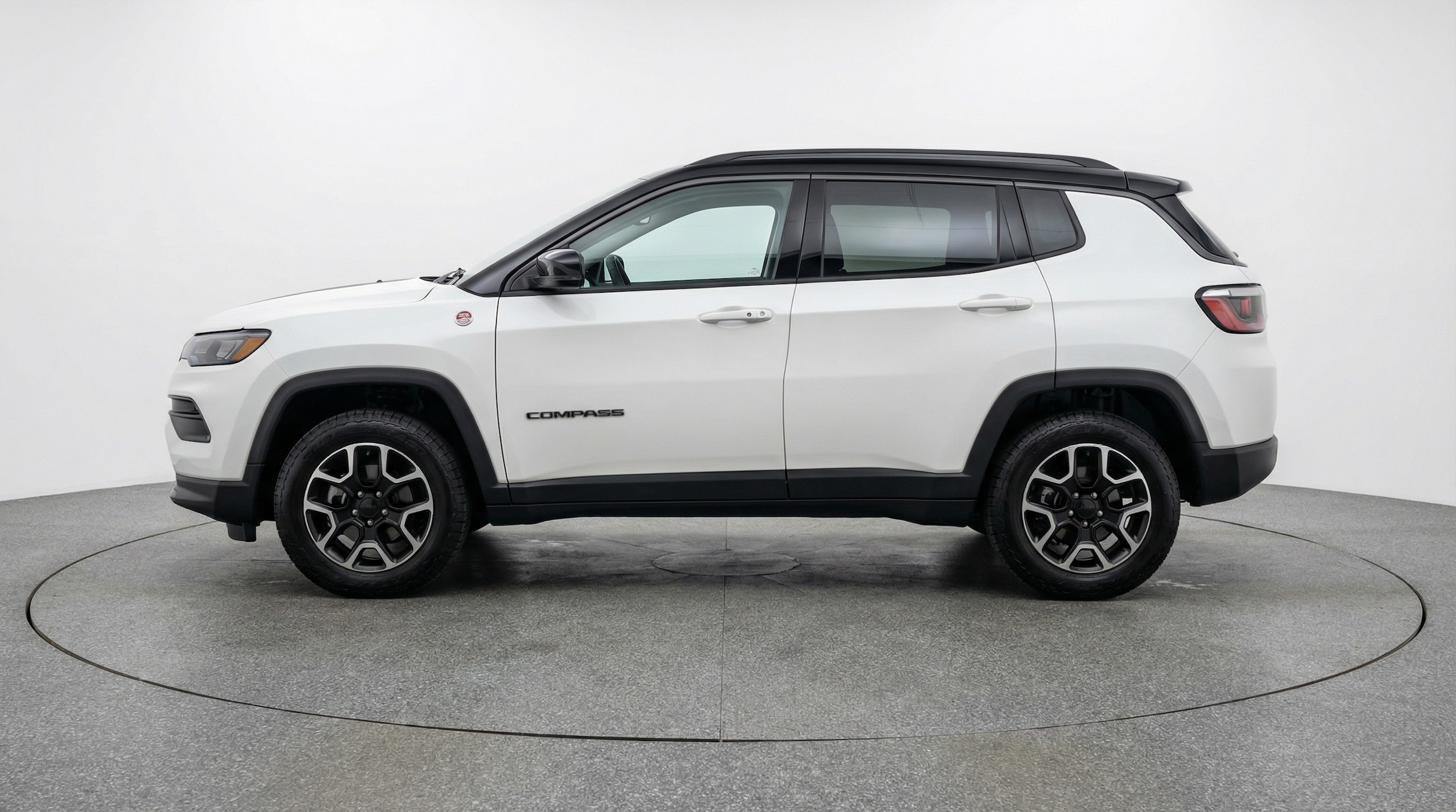 Thumbnail: 2025 Jeep Compass - 4