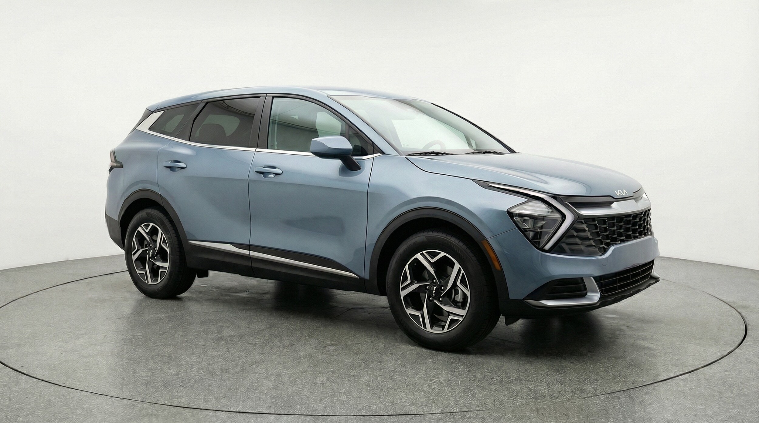 Thumbnail: 2025 Kia Sportage - 1