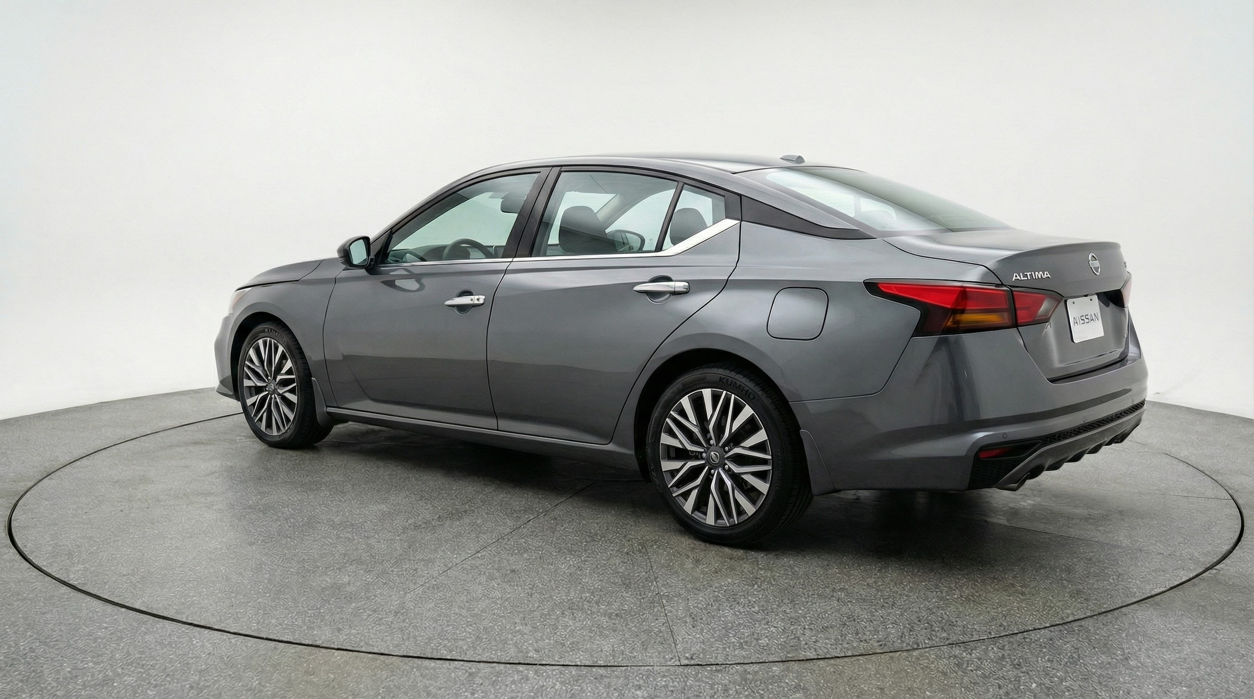 Thumbnail: 2025 Nissan Altima - 5