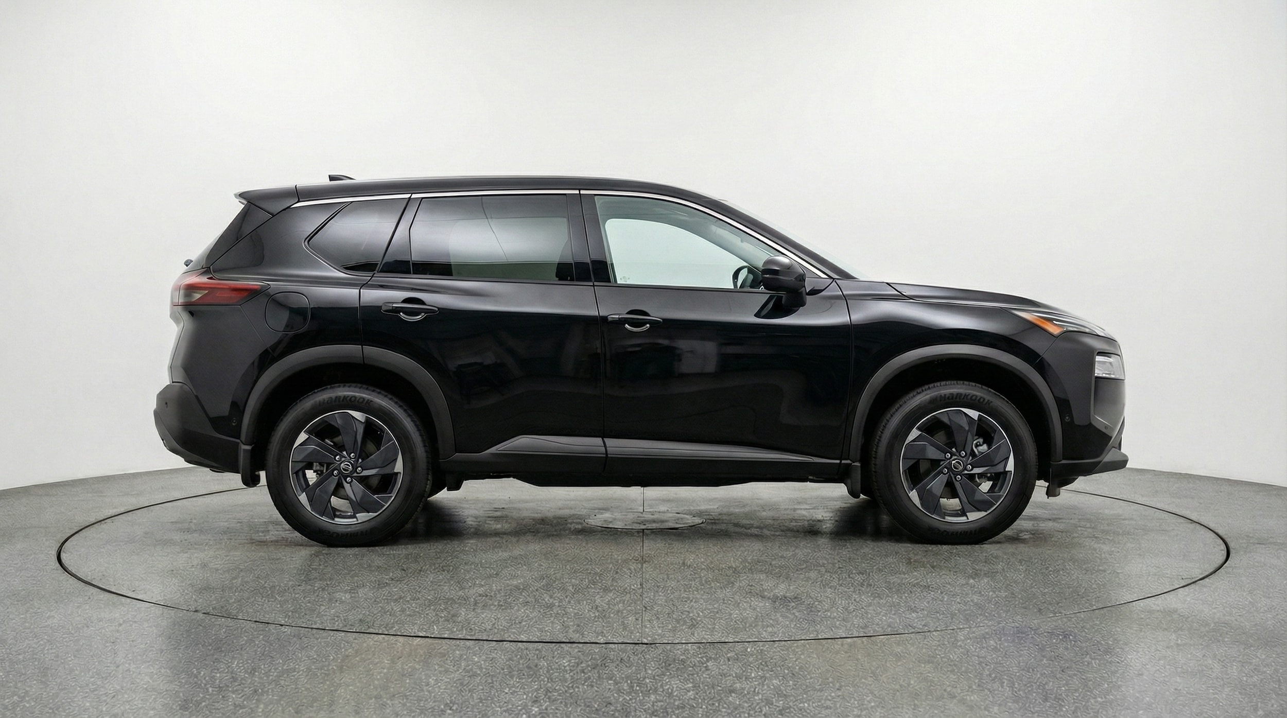 Thumbnail: 2025 Nissan Rogue - 8