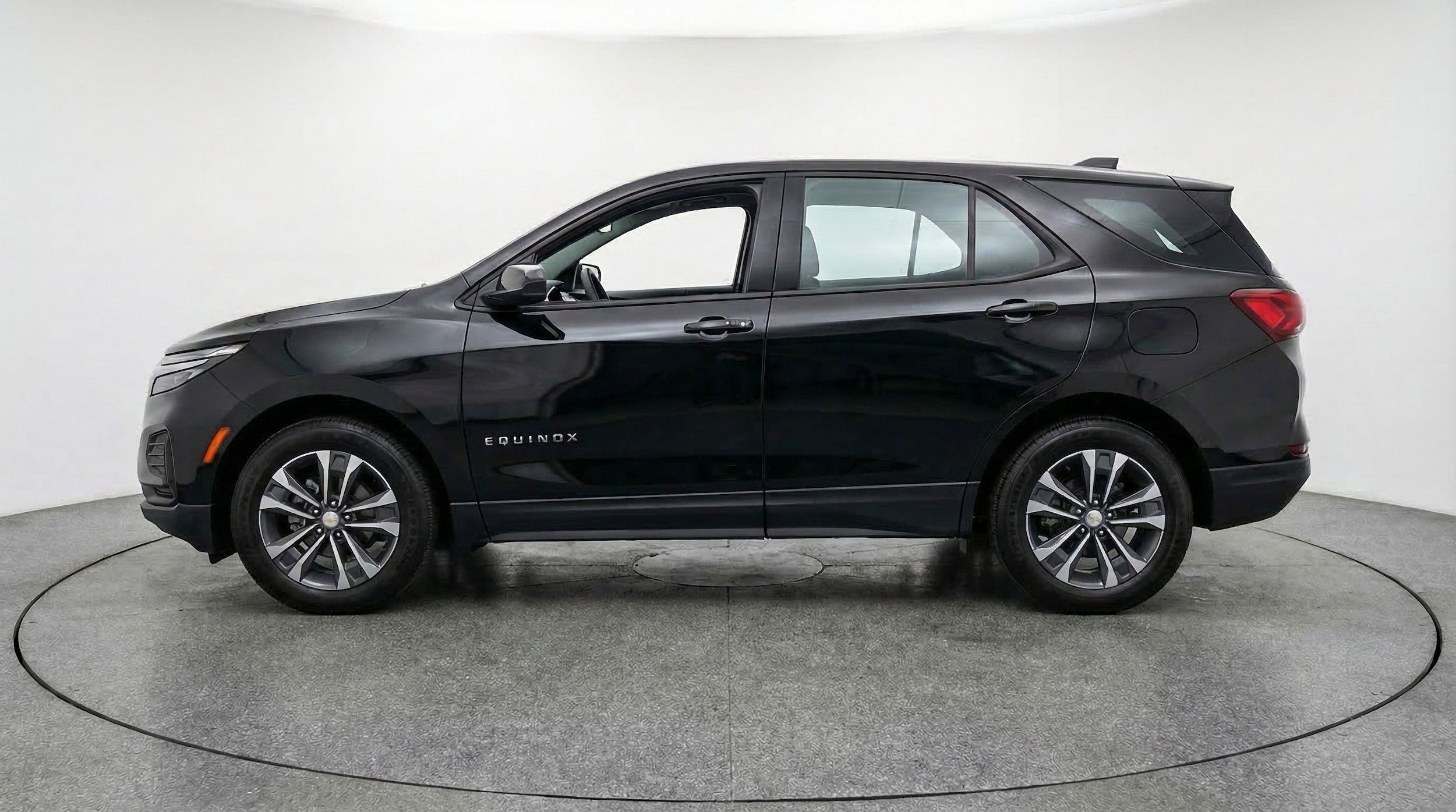 Thumbnail: 2025 Chevrolet Equinox - 5