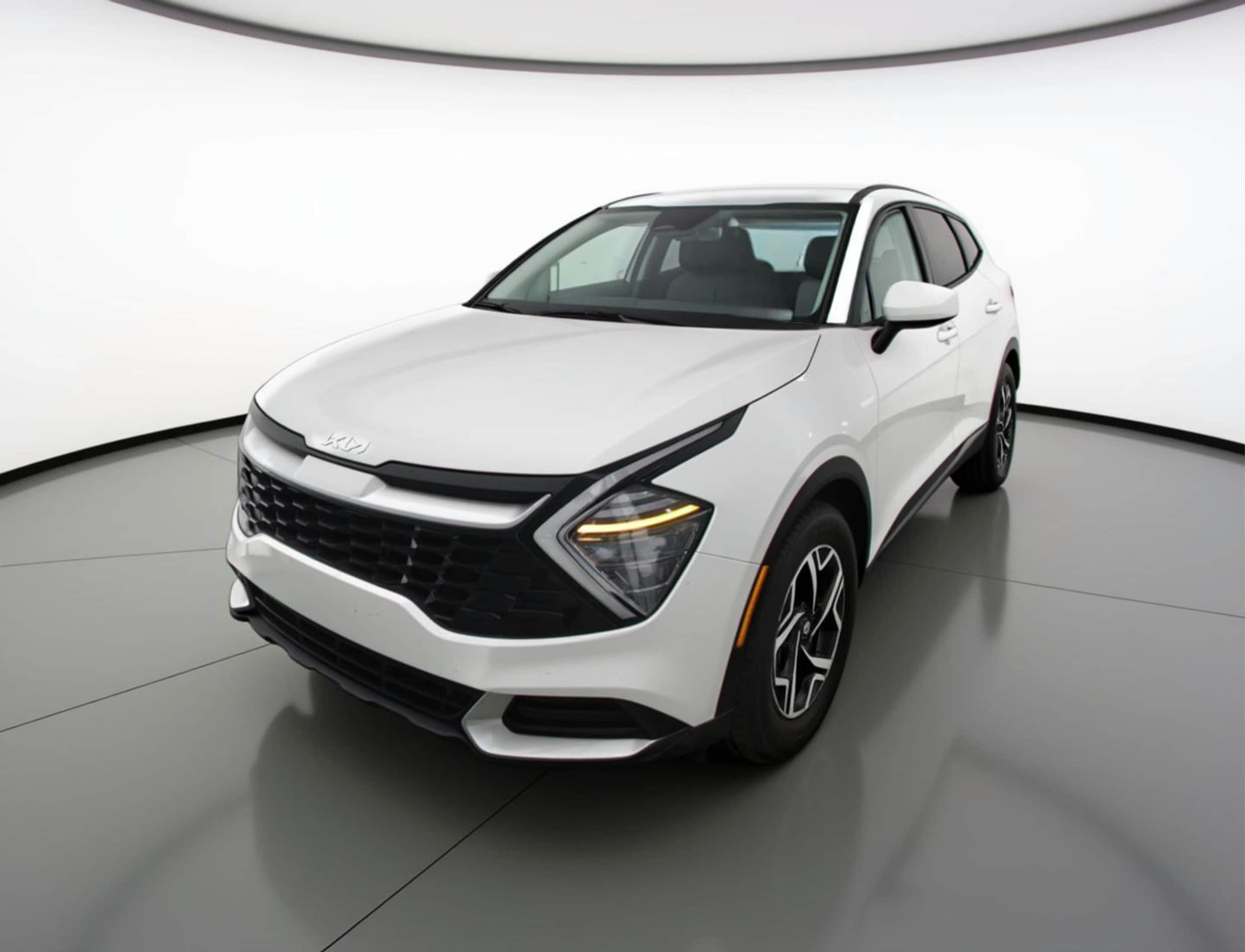 Thumbnail: 2025 Kia Sportage - 3