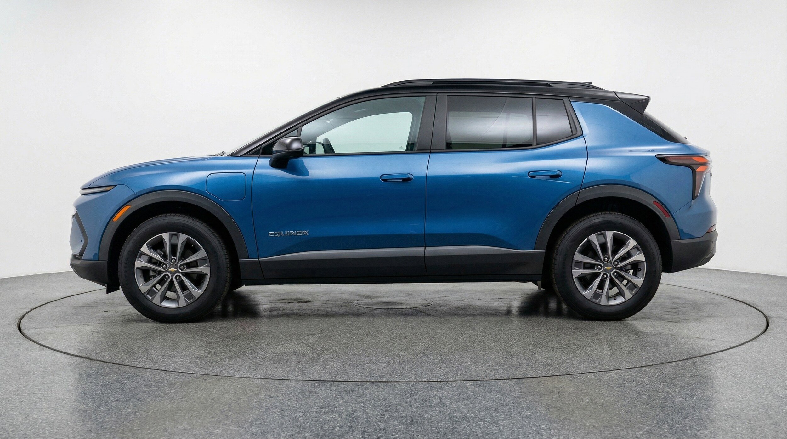 Thumbnail: 2025 Chevrolet Equinox - 5