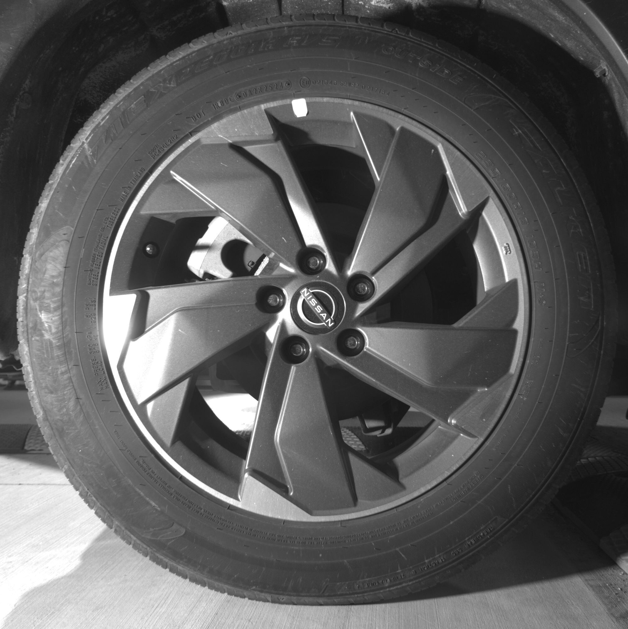 Thumbnail: 2025 Nissan Rogue - 12