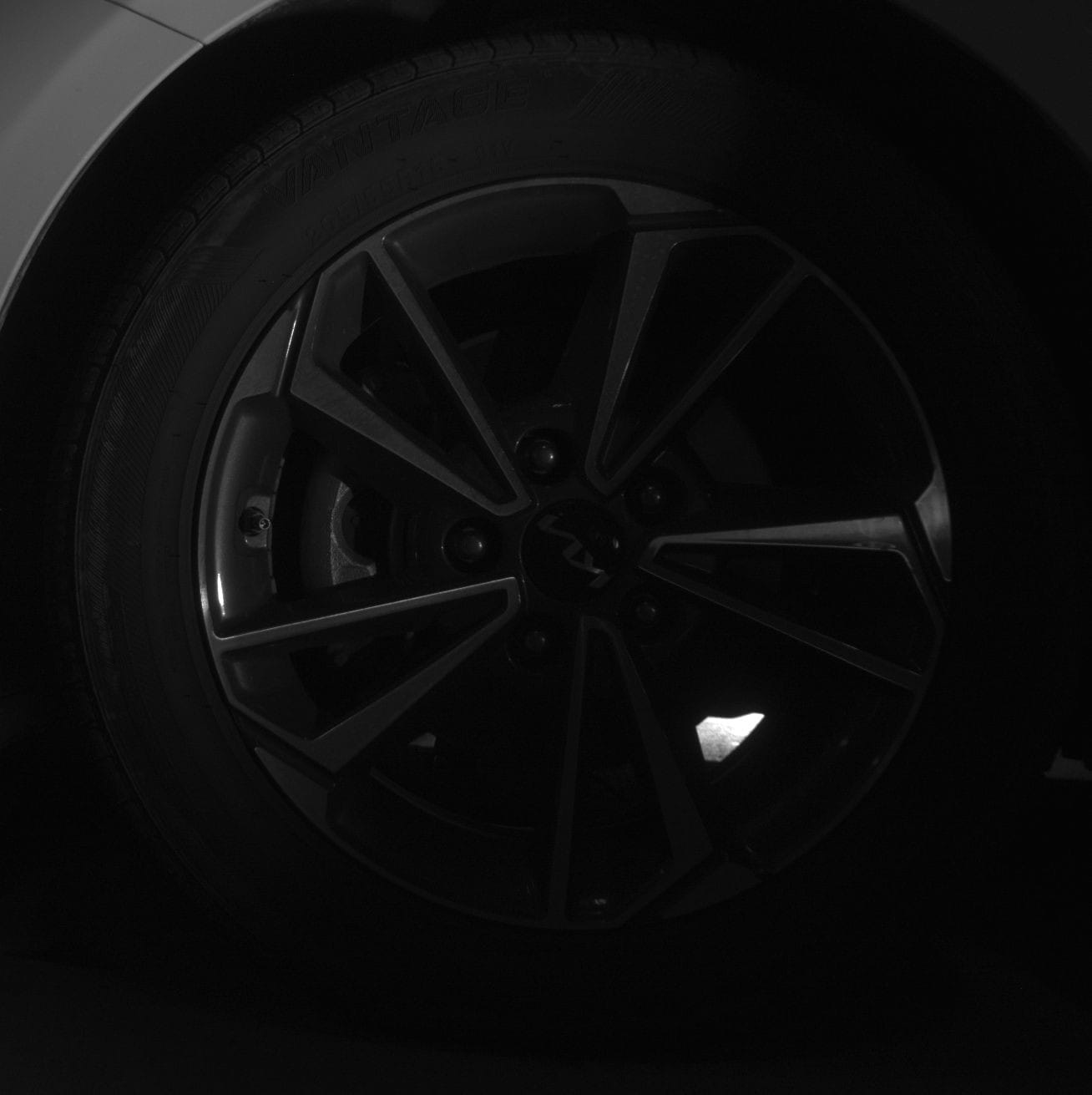 Thumbnail: 2024 Kia Forte - 9