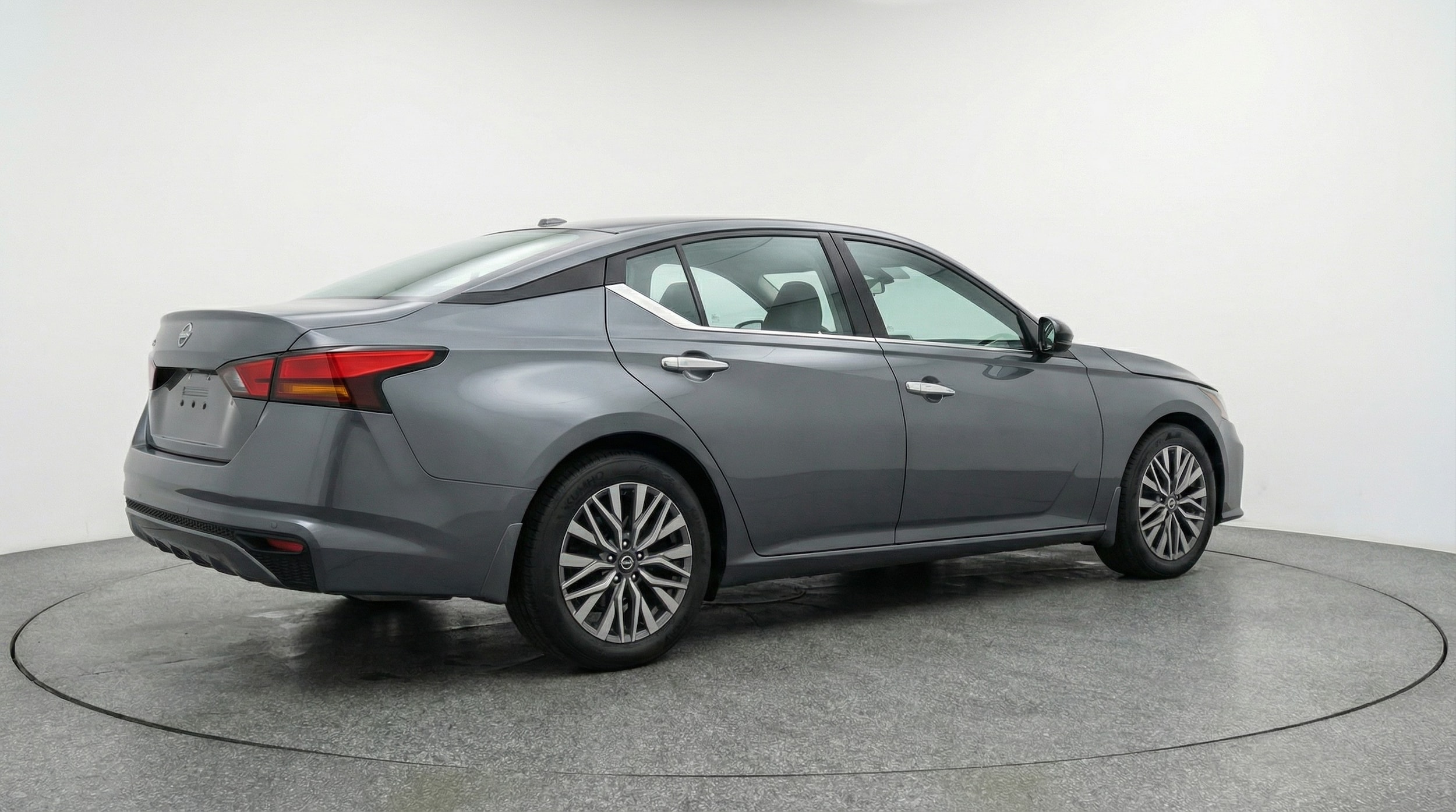 Thumbnail: 2025 Nissan Altima - 7