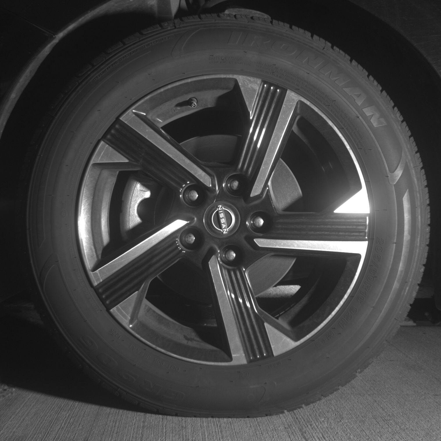 Thumbnail: 2025 Nissan Sentra - 9