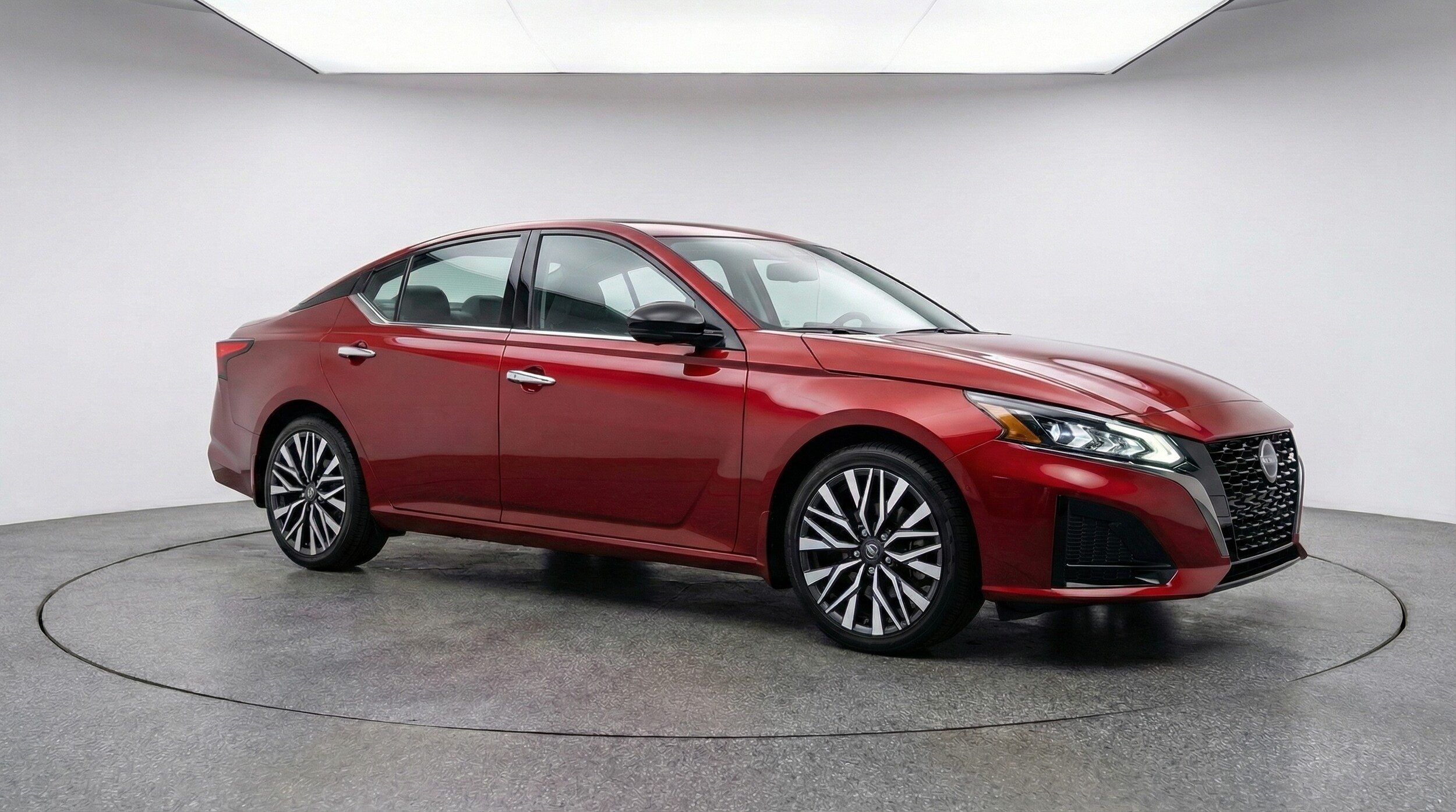 Thumbnail: 2025 Nissan Altima - 1