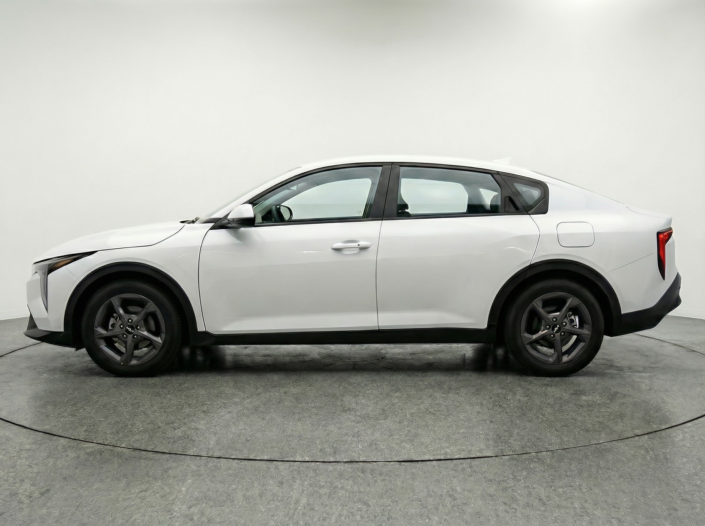 Thumbnail: 2025 Kia K4 - 4