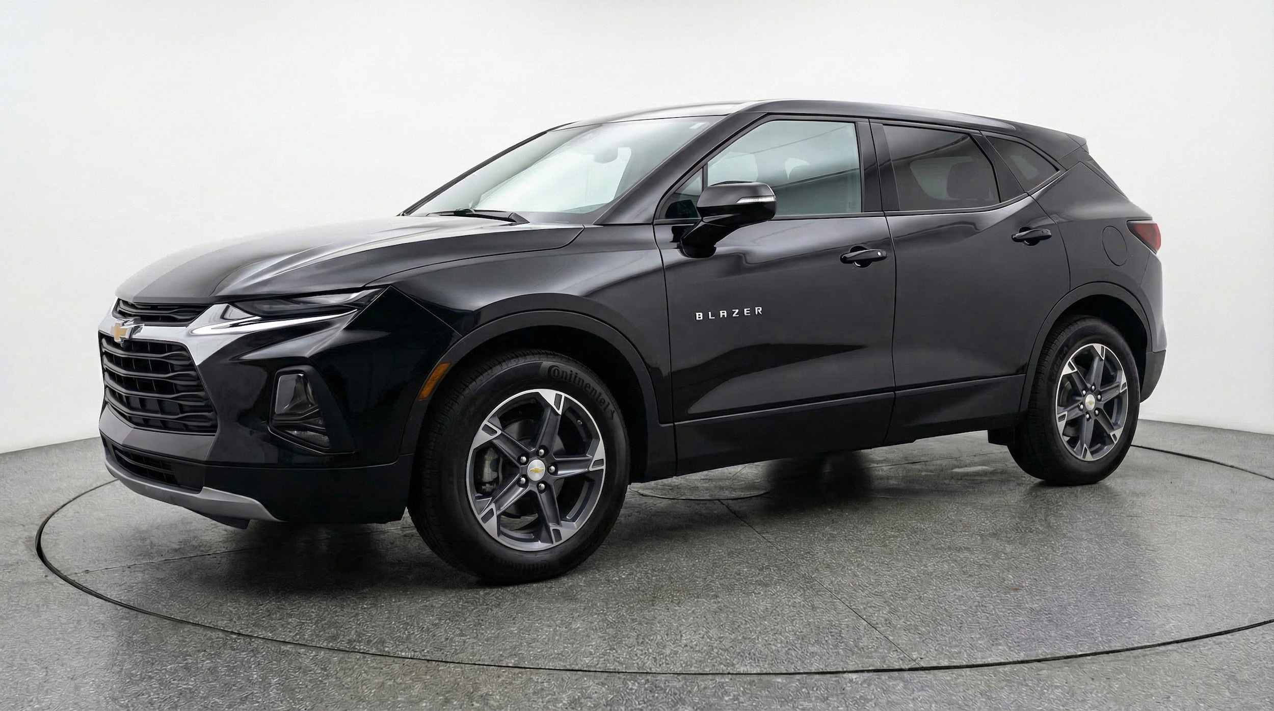 Thumbnail: 2025 Chevrolet Blazer - 3
