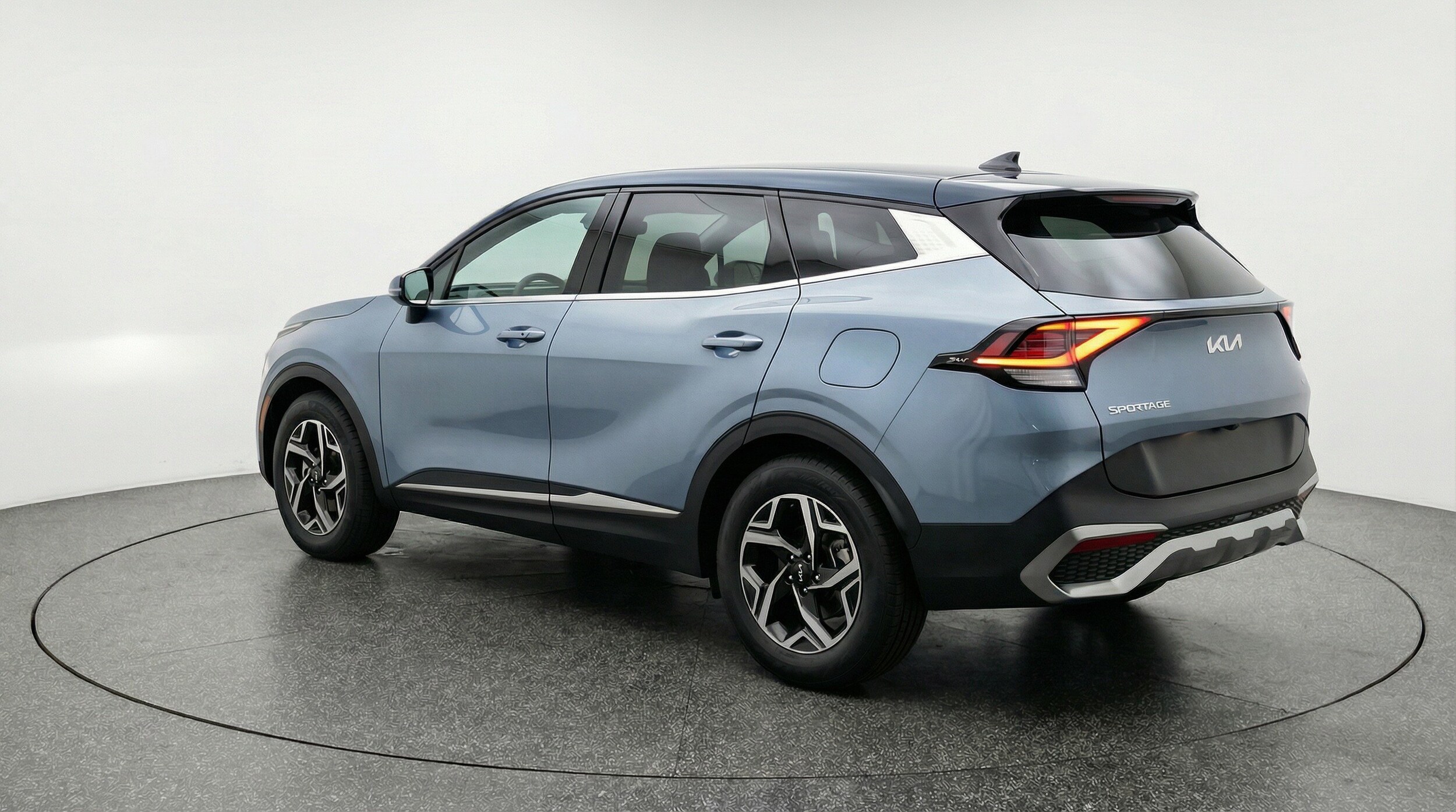 Thumbnail: 2025 Kia Sportage - 6