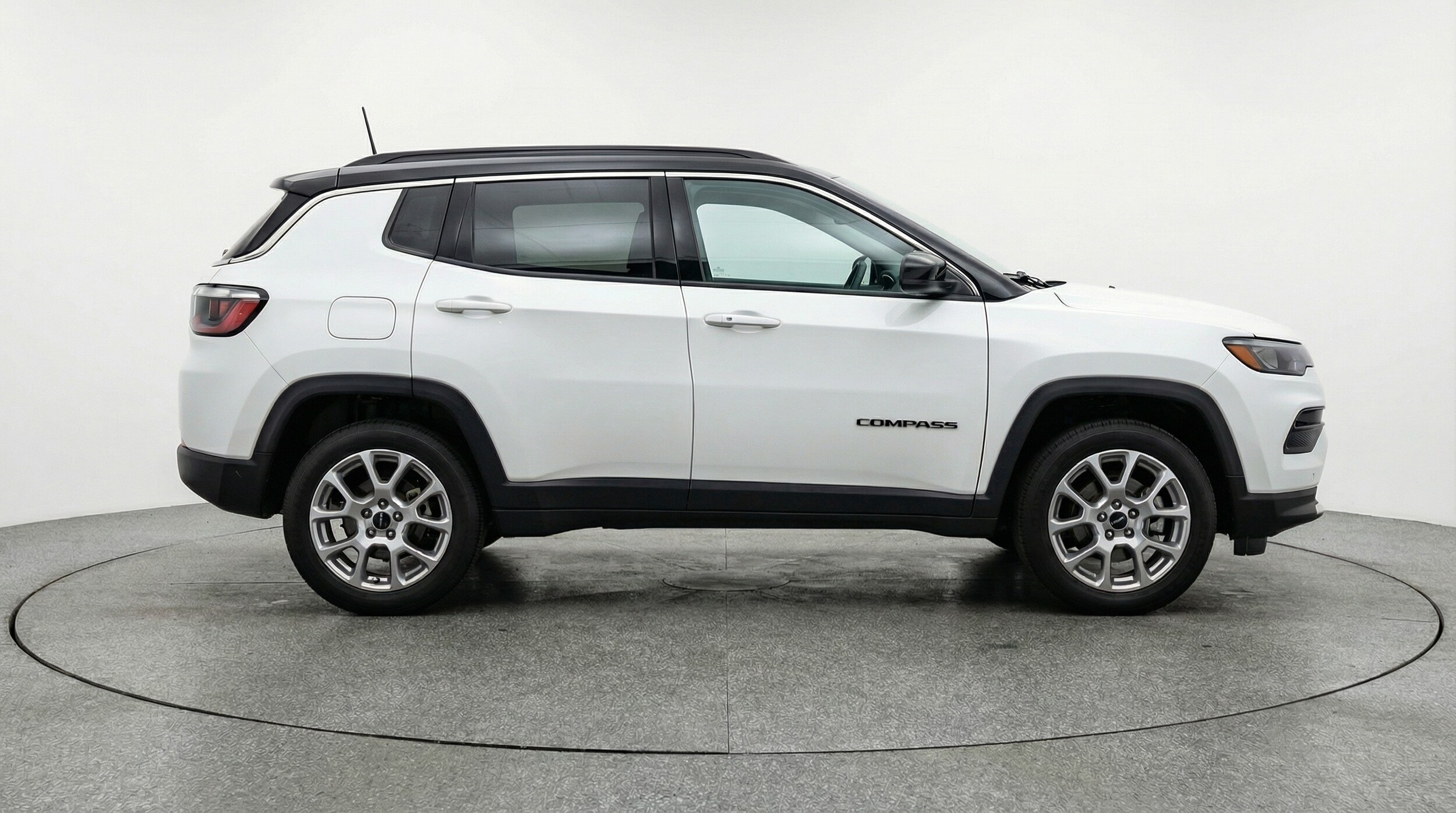 Thumbnail: 2025 Jeep Compass - 8