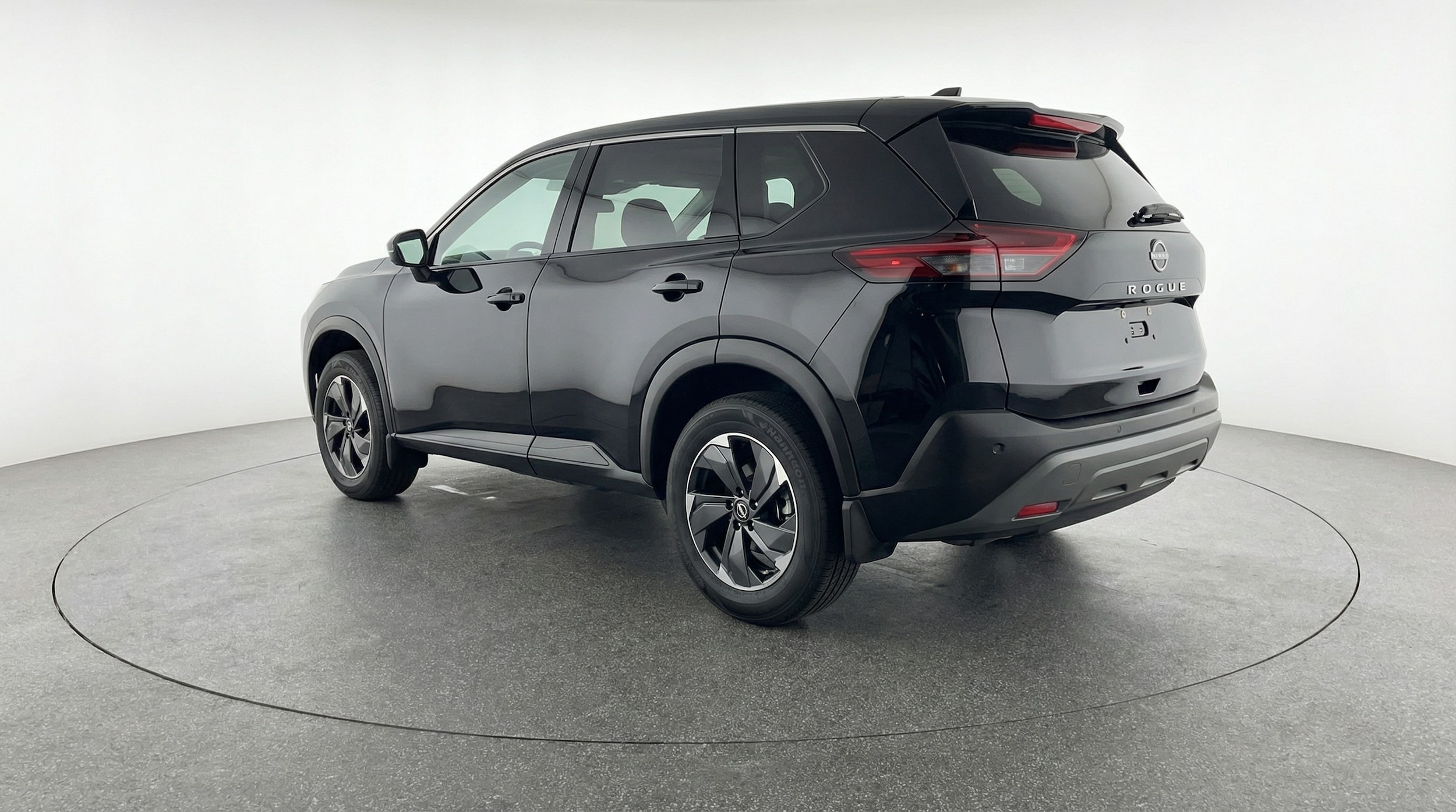 Thumbnail: 2025 Nissan Rogue - 5