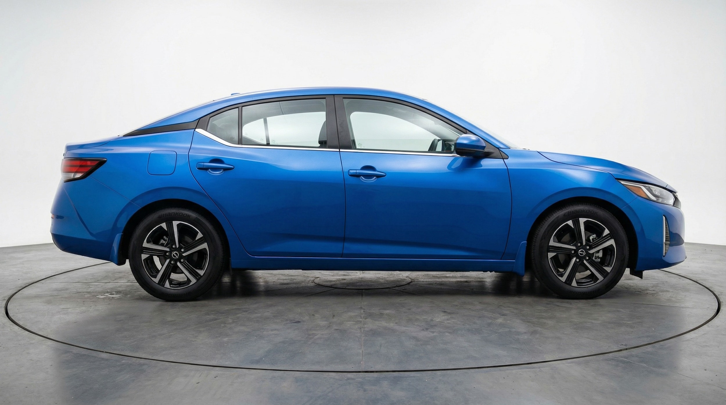 Thumbnail: 2025 Nissan Sentra - 8