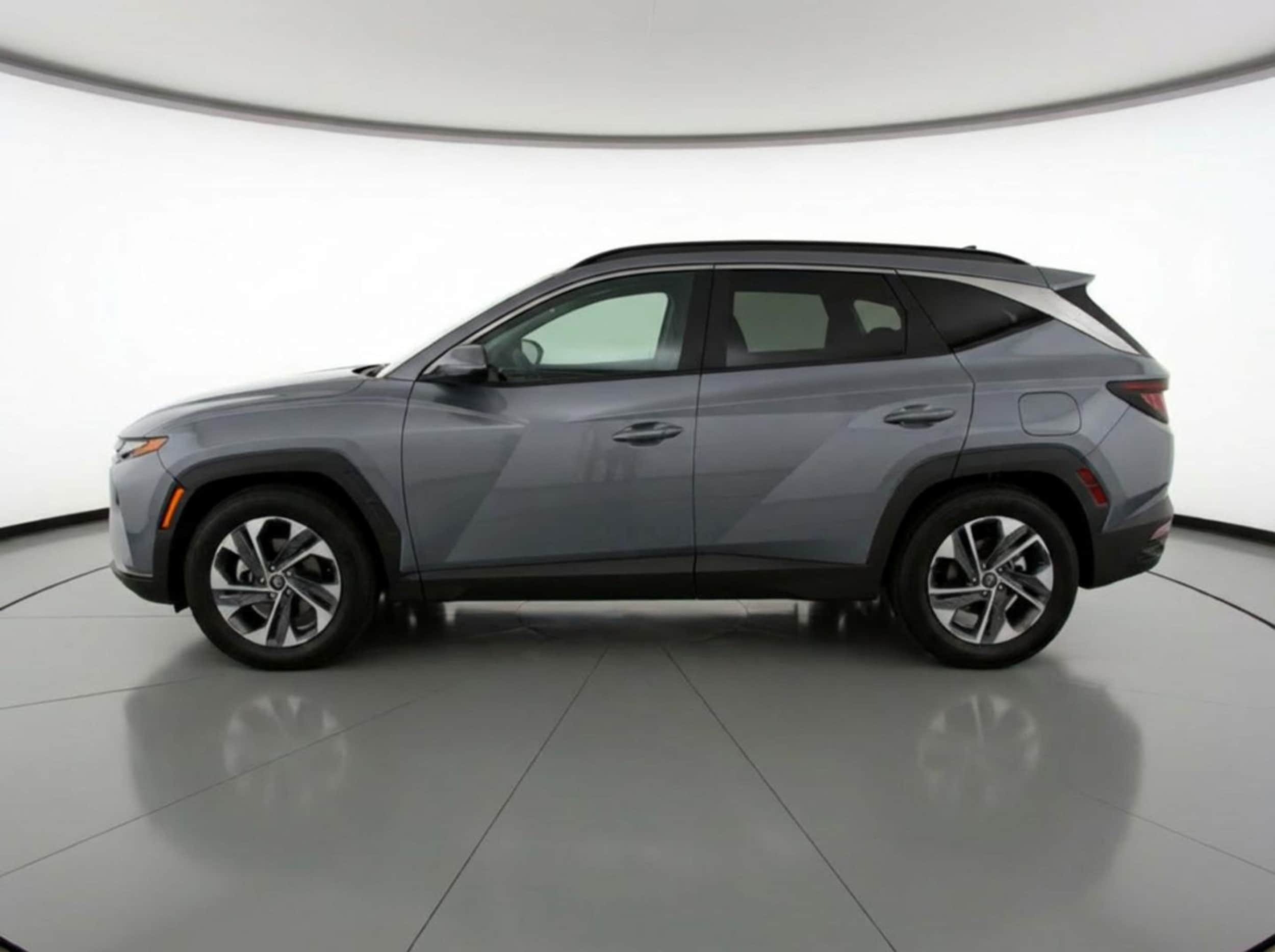 Thumbnail: 2025 Hyundai Tucson - 4