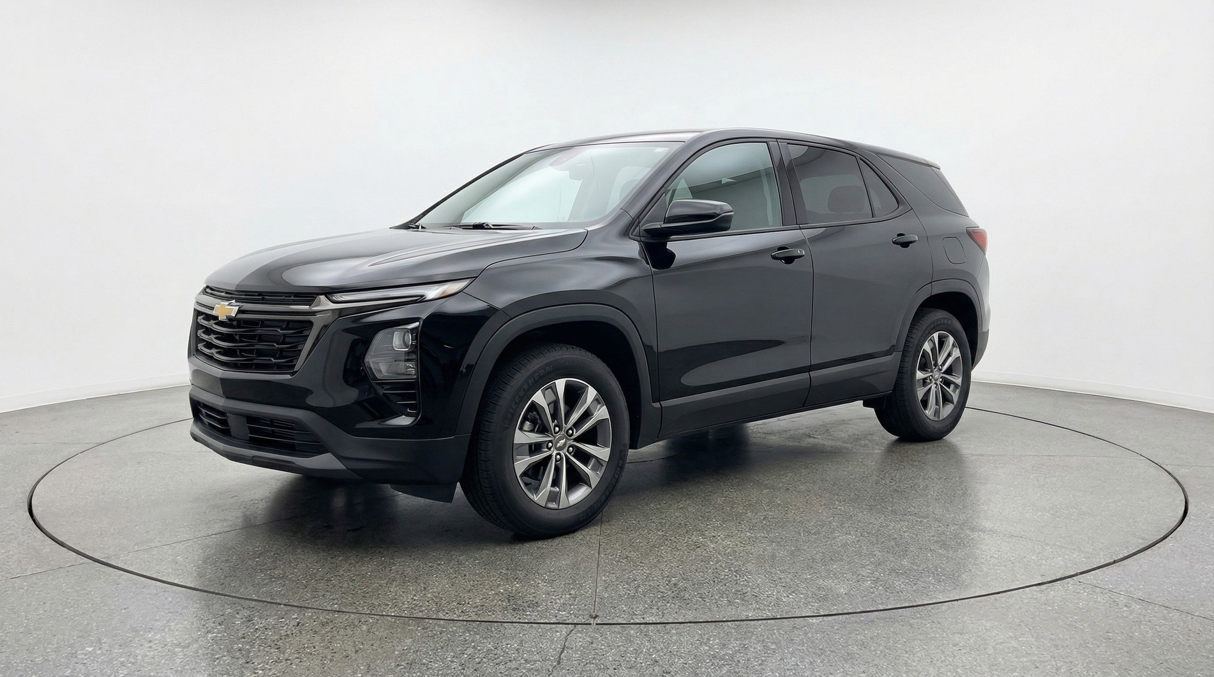 Thumbnail: 2025 Chevrolet Equinox - 3