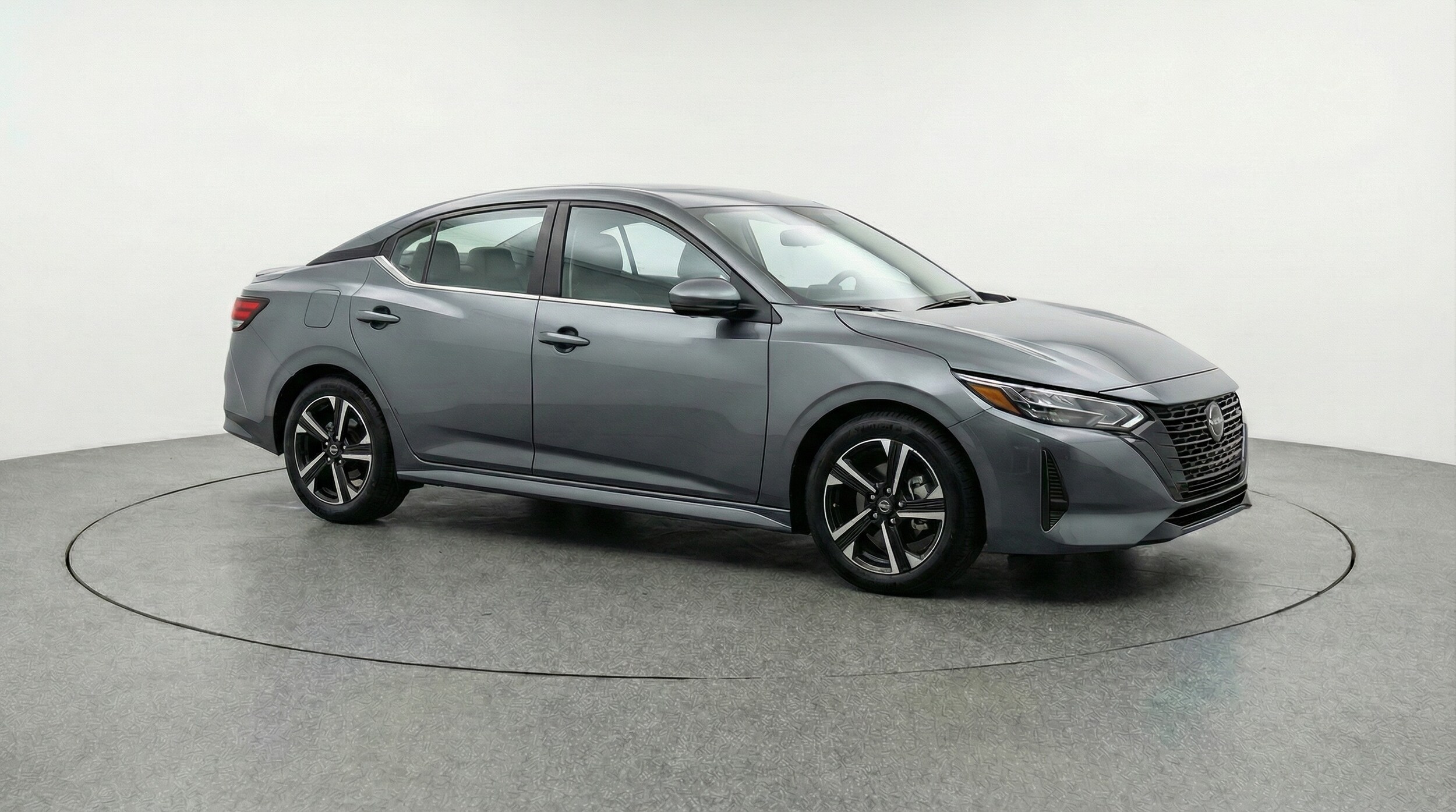 Thumbnail: 2025 Nissan Sentra - 1