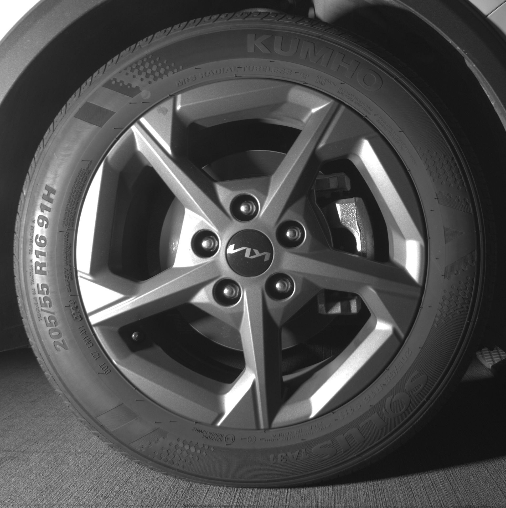 Thumbnail: 2025 Kia K4 - 10