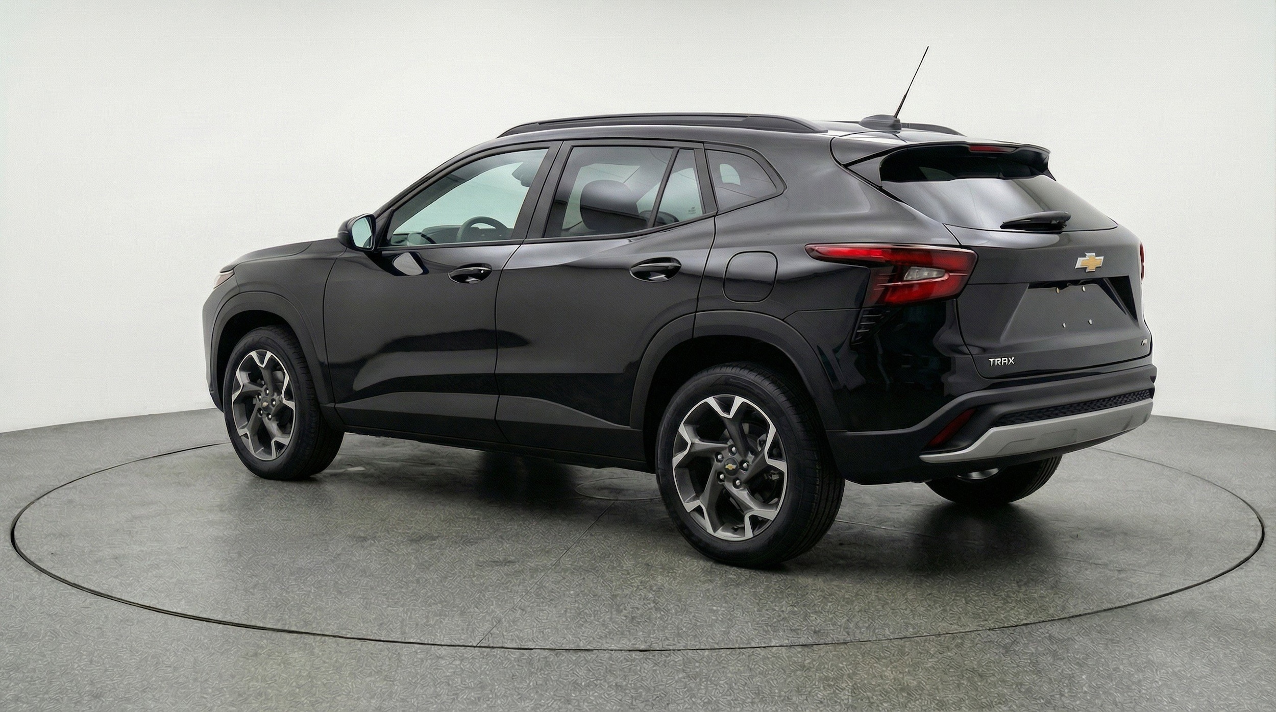 Thumbnail: 2025 Chevrolet Trax - 6