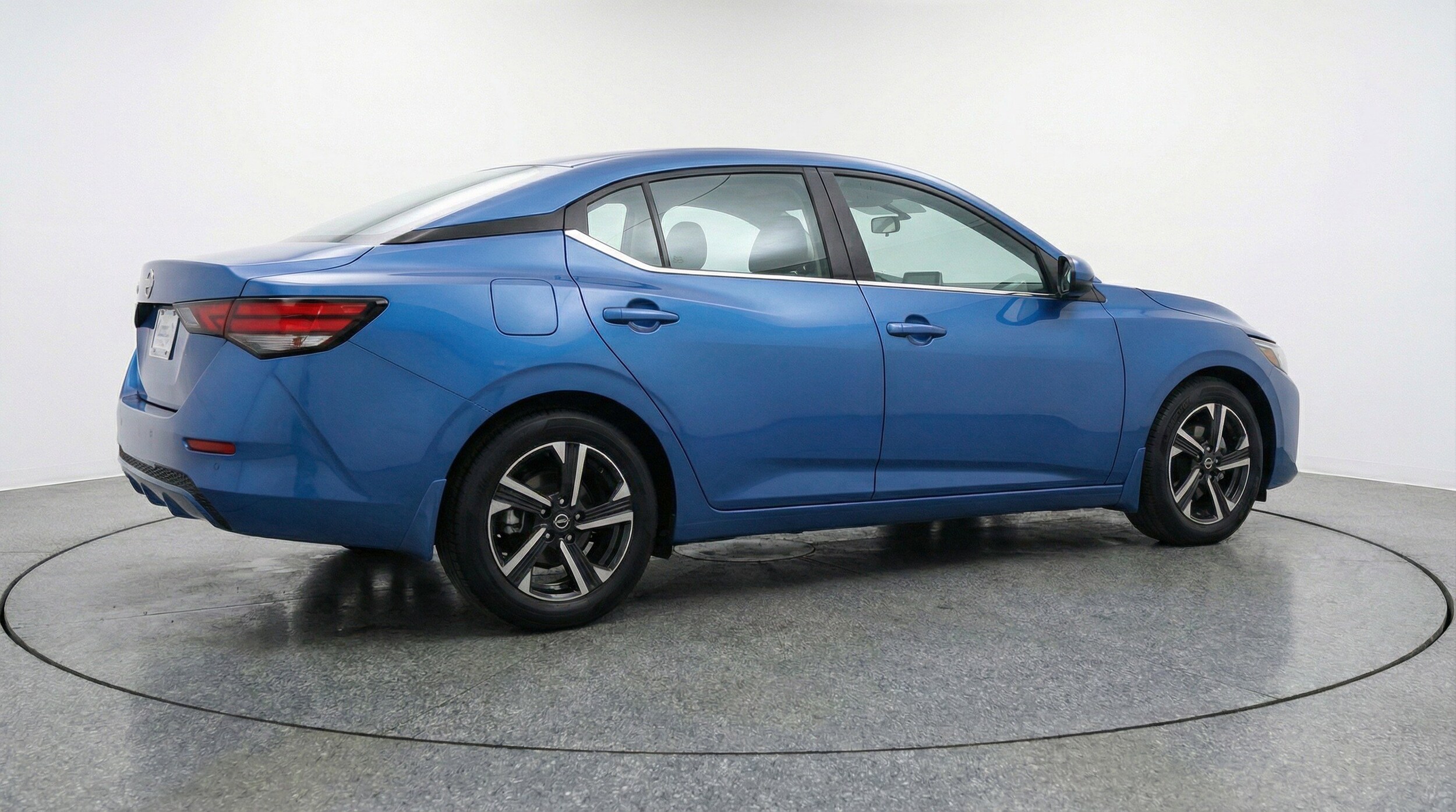 Thumbnail: 2025 Nissan Sentra - 9