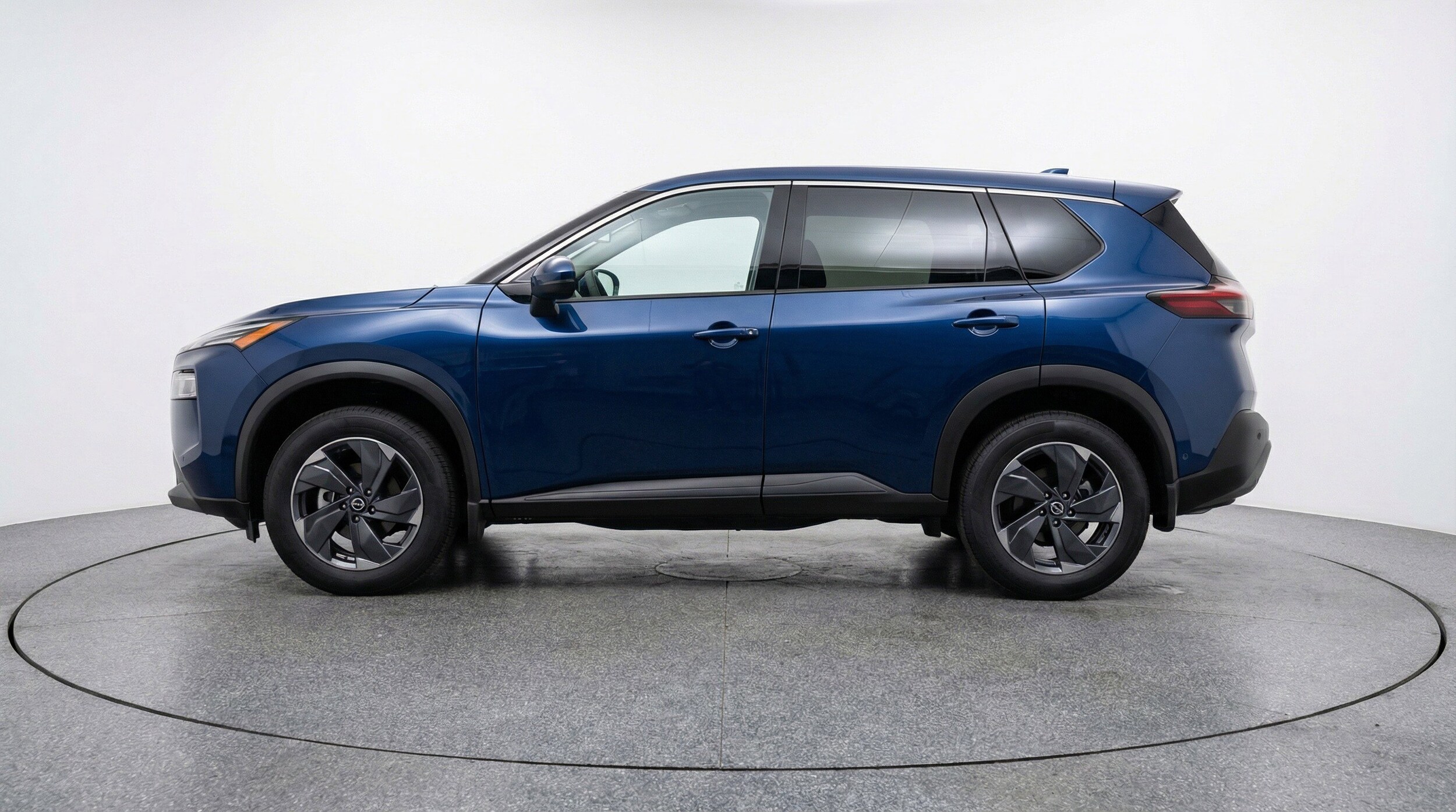 Thumbnail: 2025 Nissan Rogue - 5