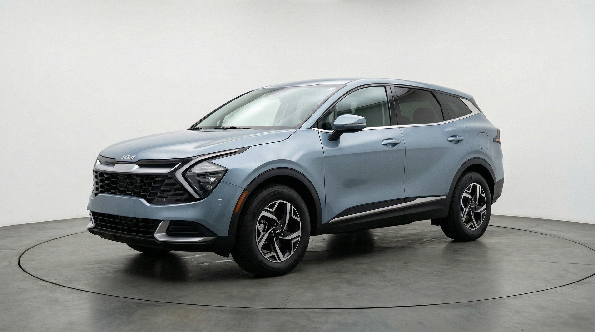 Thumbnail: 2025 Kia Sportage - 3