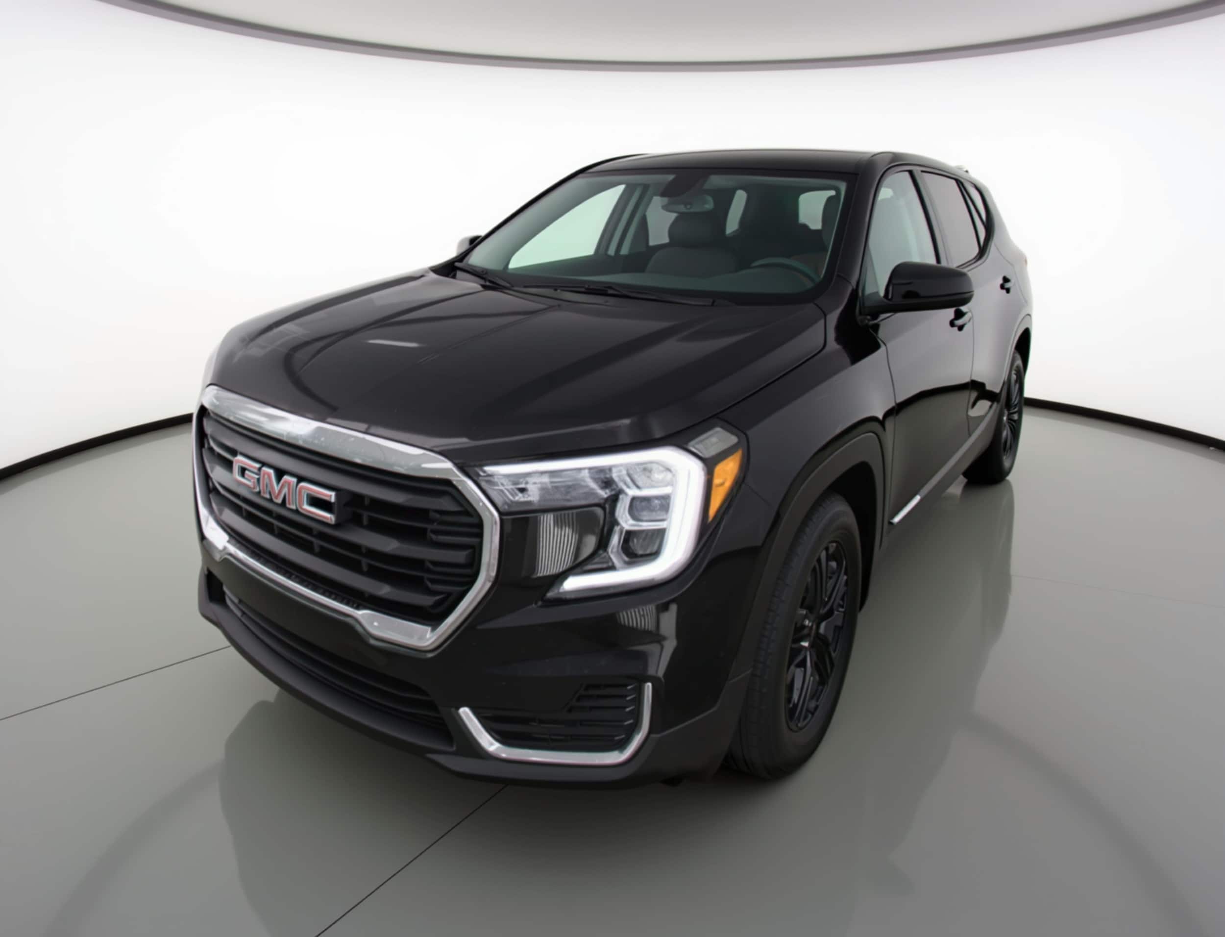 Thumbnail: 2024 GMC Terrain - 3