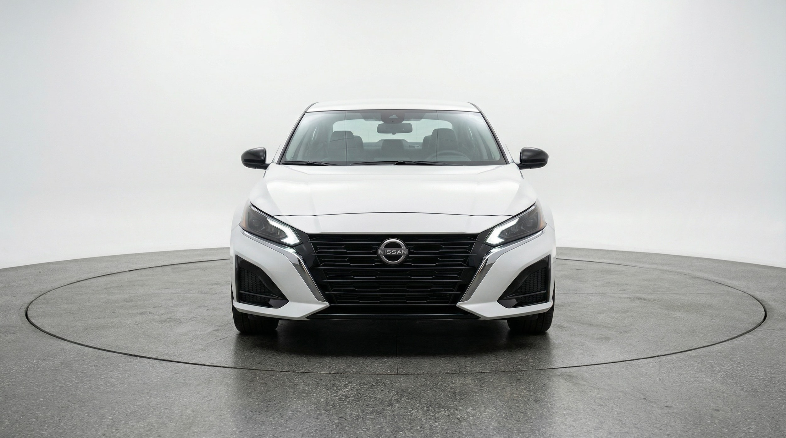 Thumbnail: 2025 Nissan Altima - 2