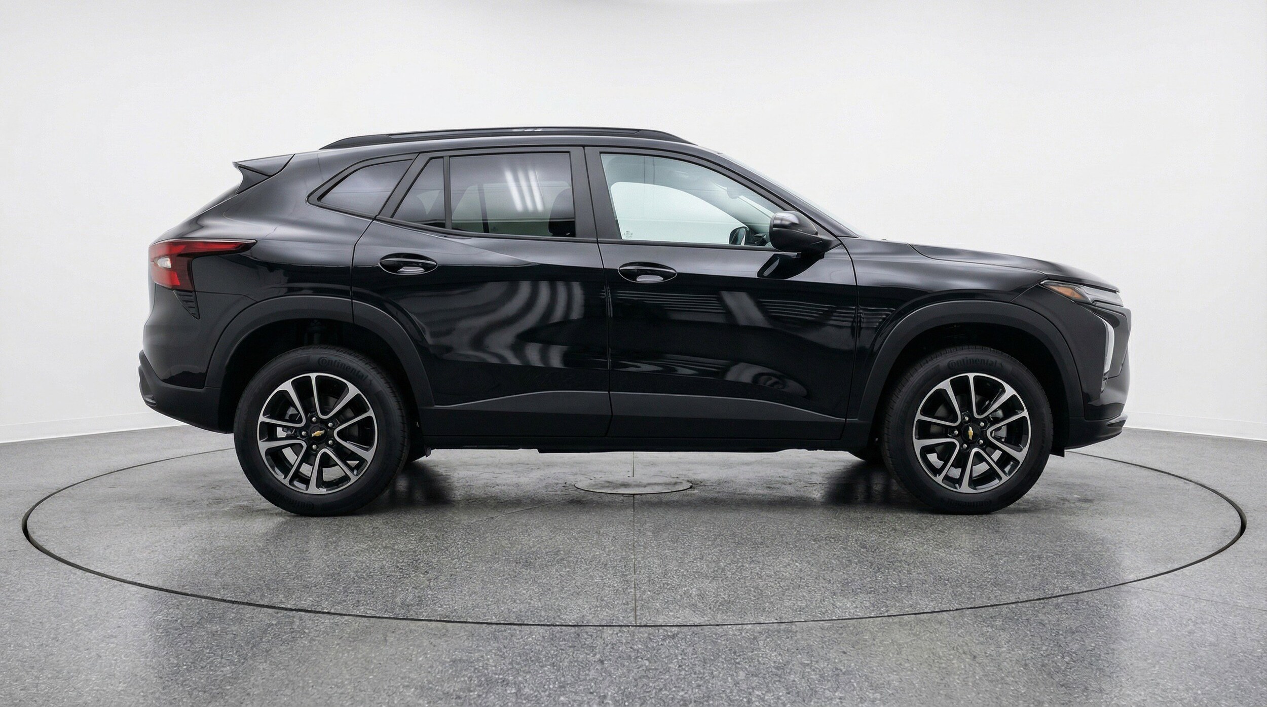 Thumbnail: 2025 Chevrolet TrailBlazer - 11