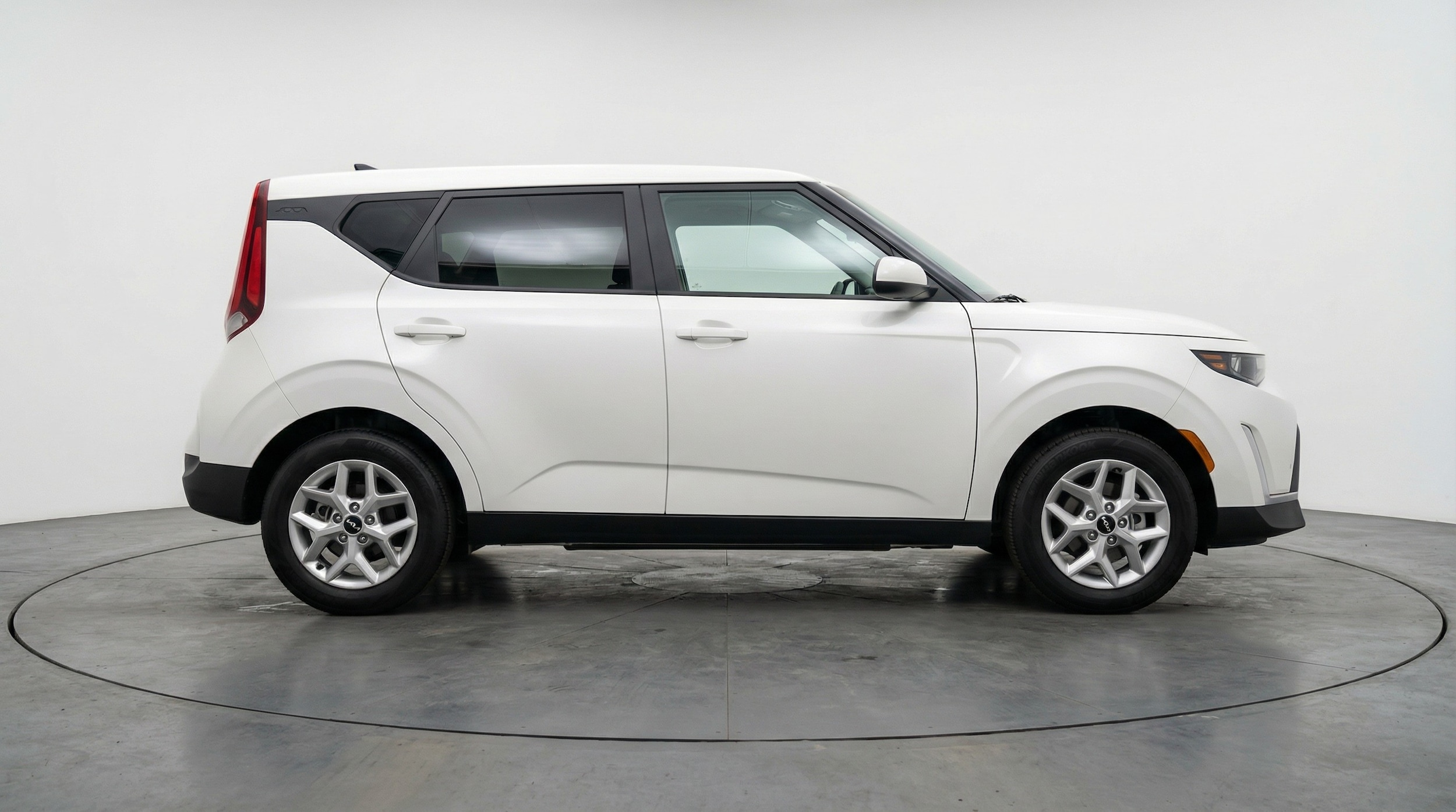 Thumbnail: 2025 Kia Soul - 8