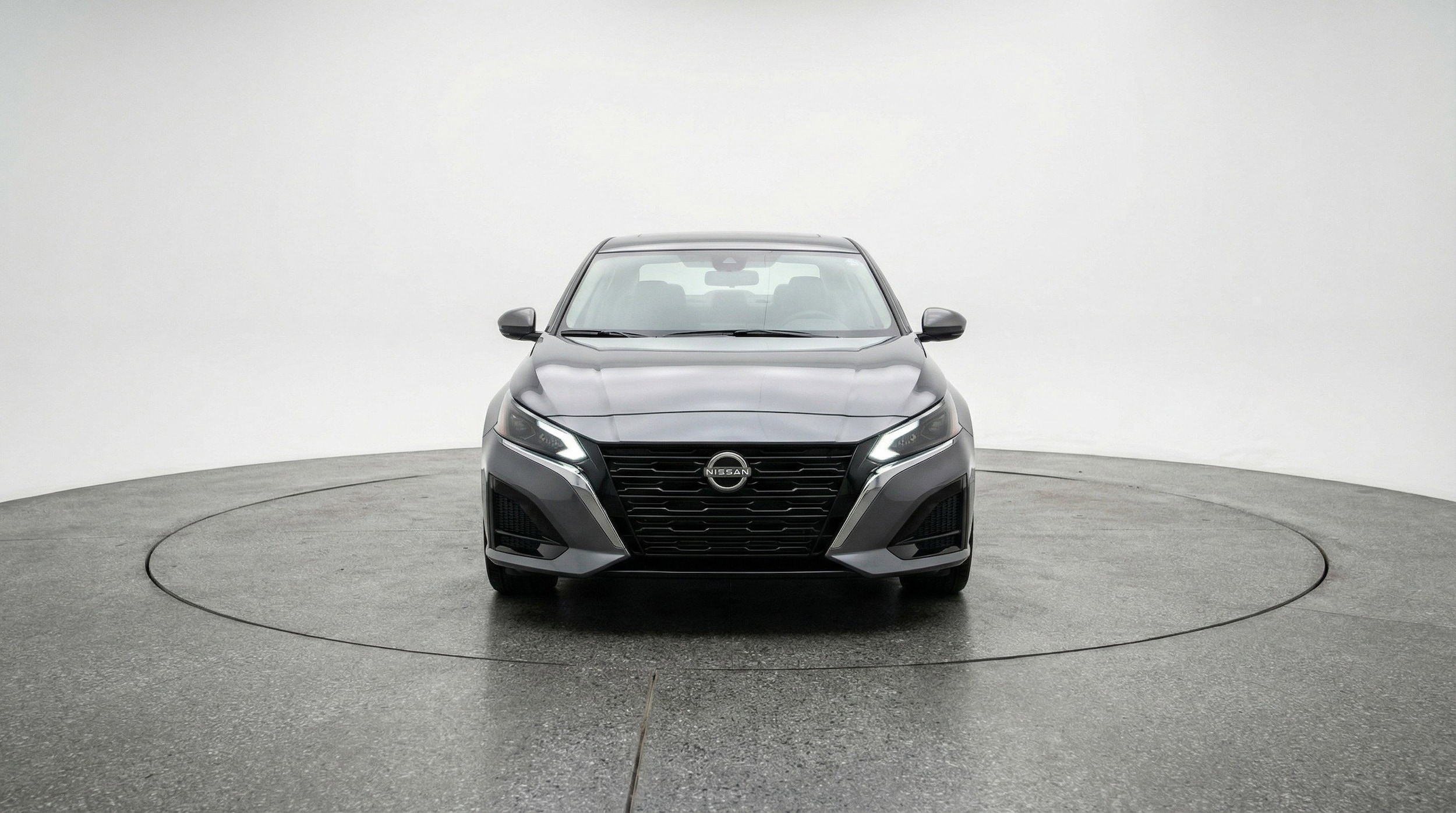 Thumbnail: 2025 Nissan Altima - 2