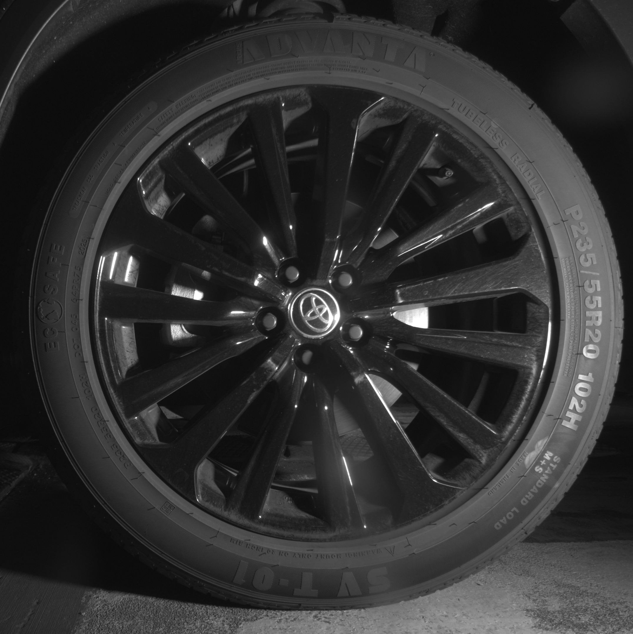 Thumbnail: 2025 Toyota Highlander - 12