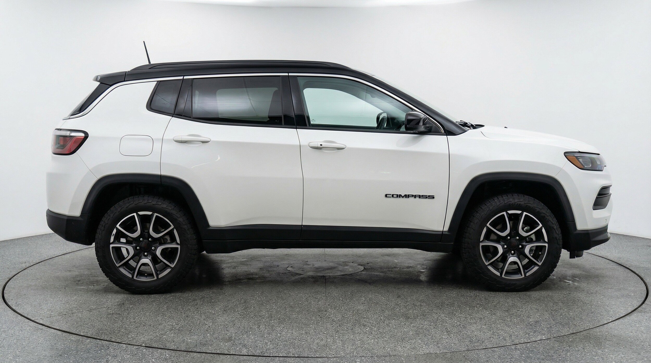 Thumbnail: 2025 Jeep Compass - 11
