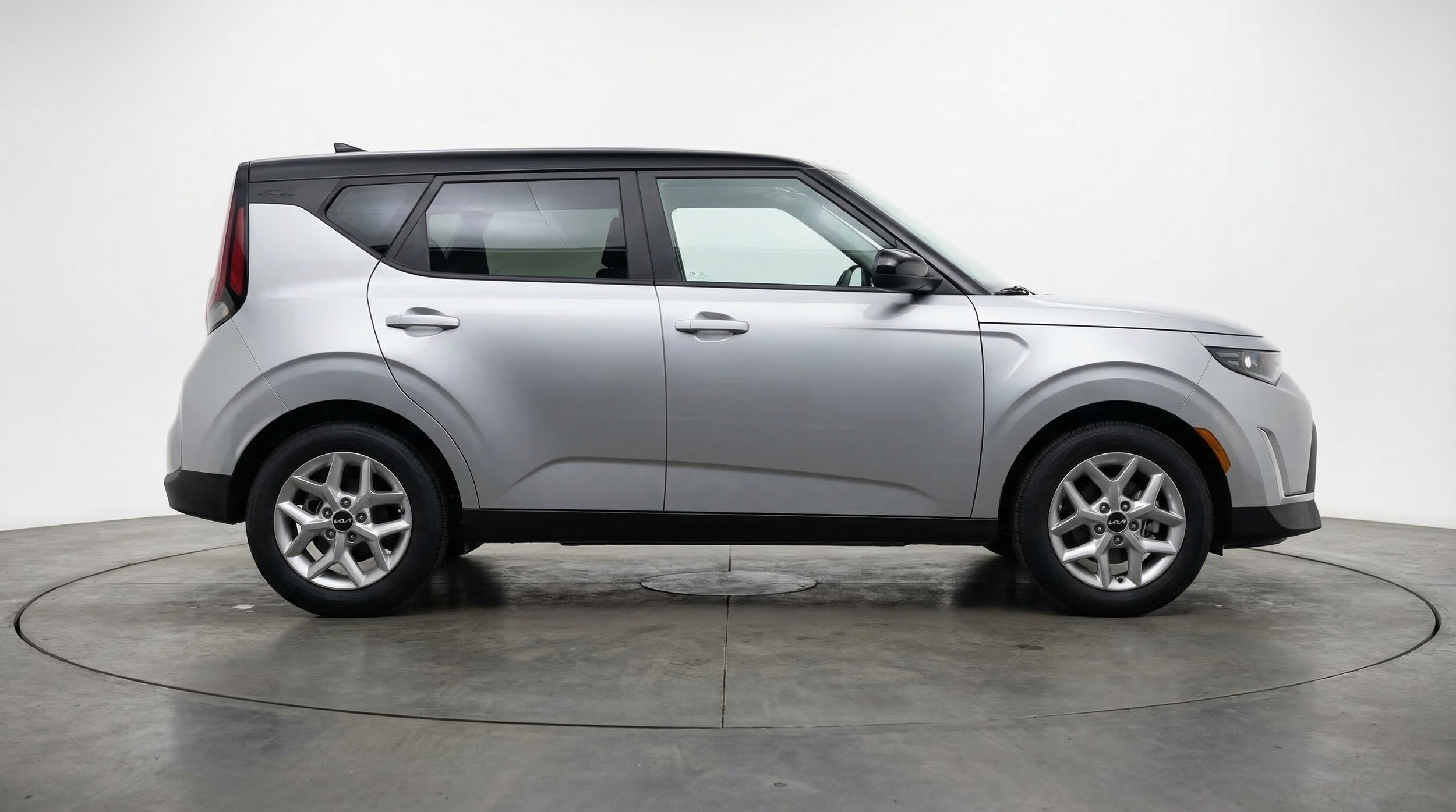 Thumbnail: 2025 Kia Soul - 8