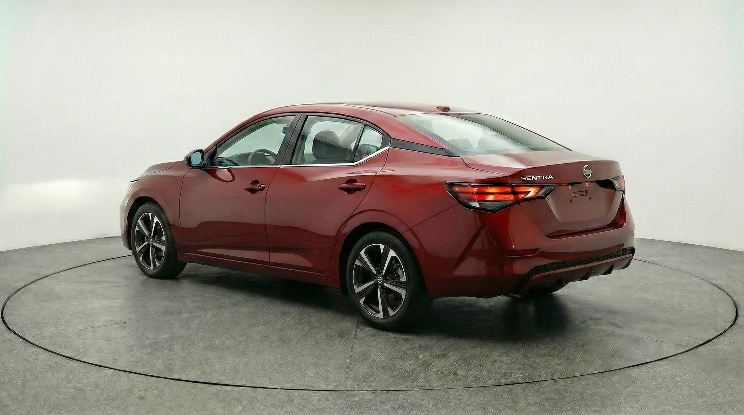 Thumbnail: 2025 Nissan Sentra - 5