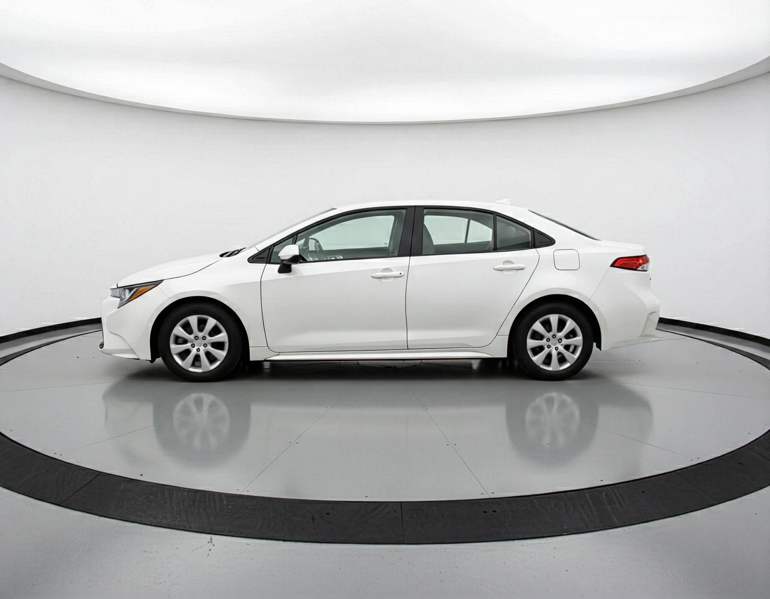 Thumbnail: 2025 Toyota Corolla - 5