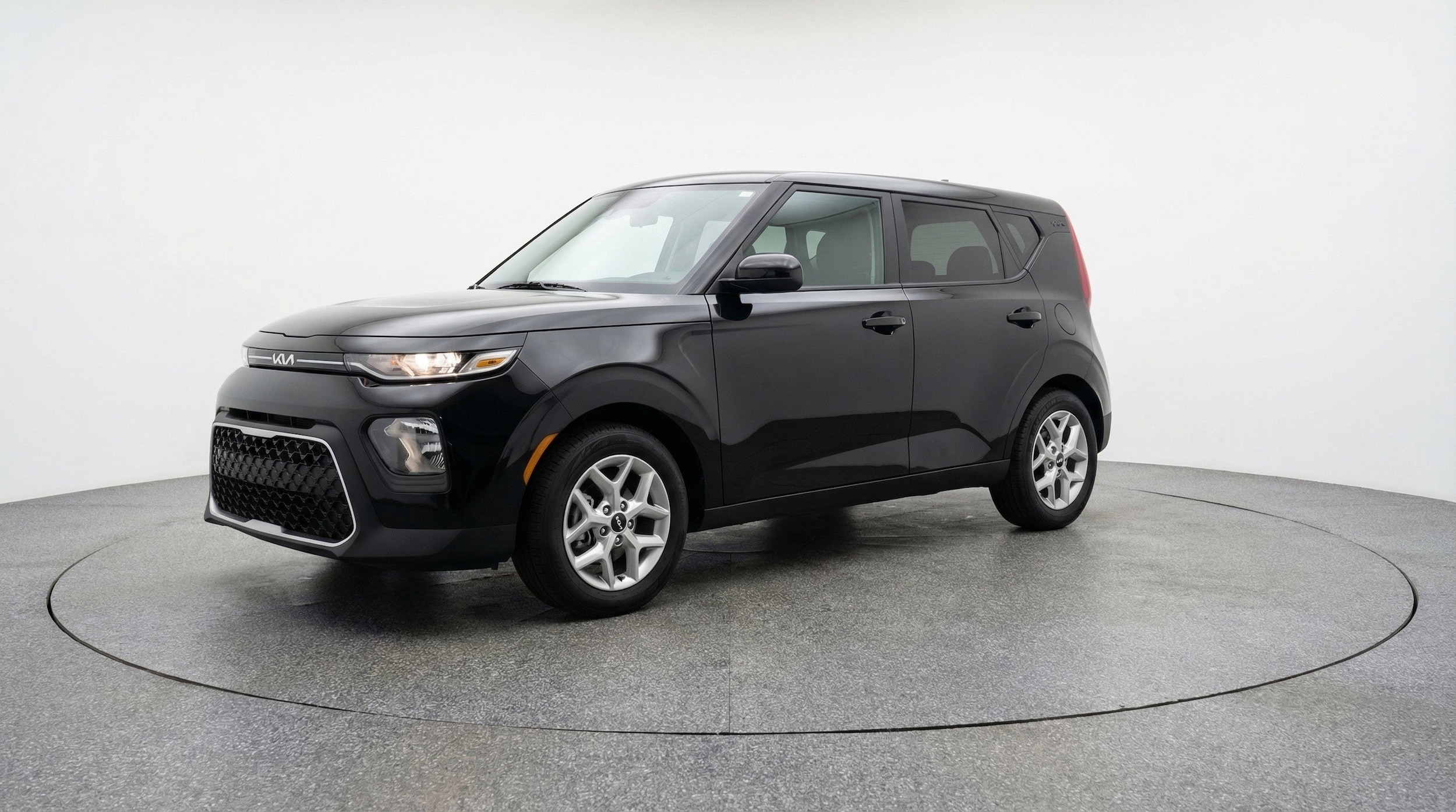 Thumbnail: 2025 Kia Soul - 3