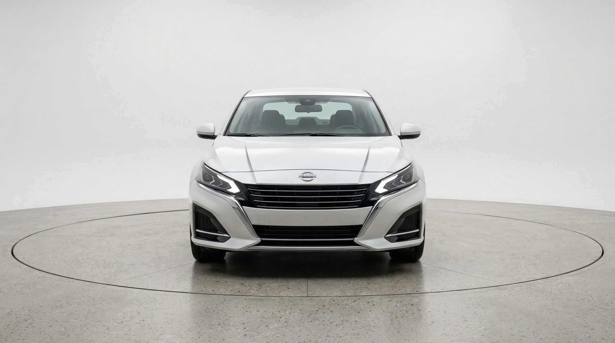 Thumbnail: 2025 Nissan Altima - 2