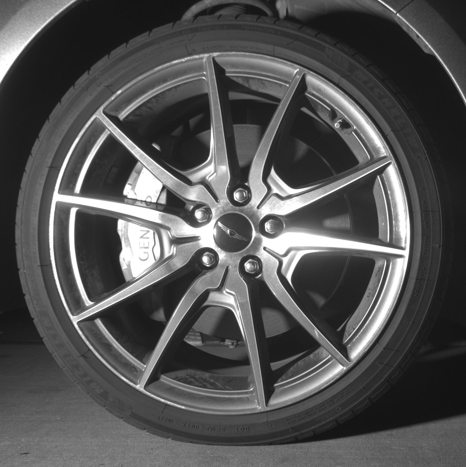 Thumbnail: 2025 Genesis G70 - 10