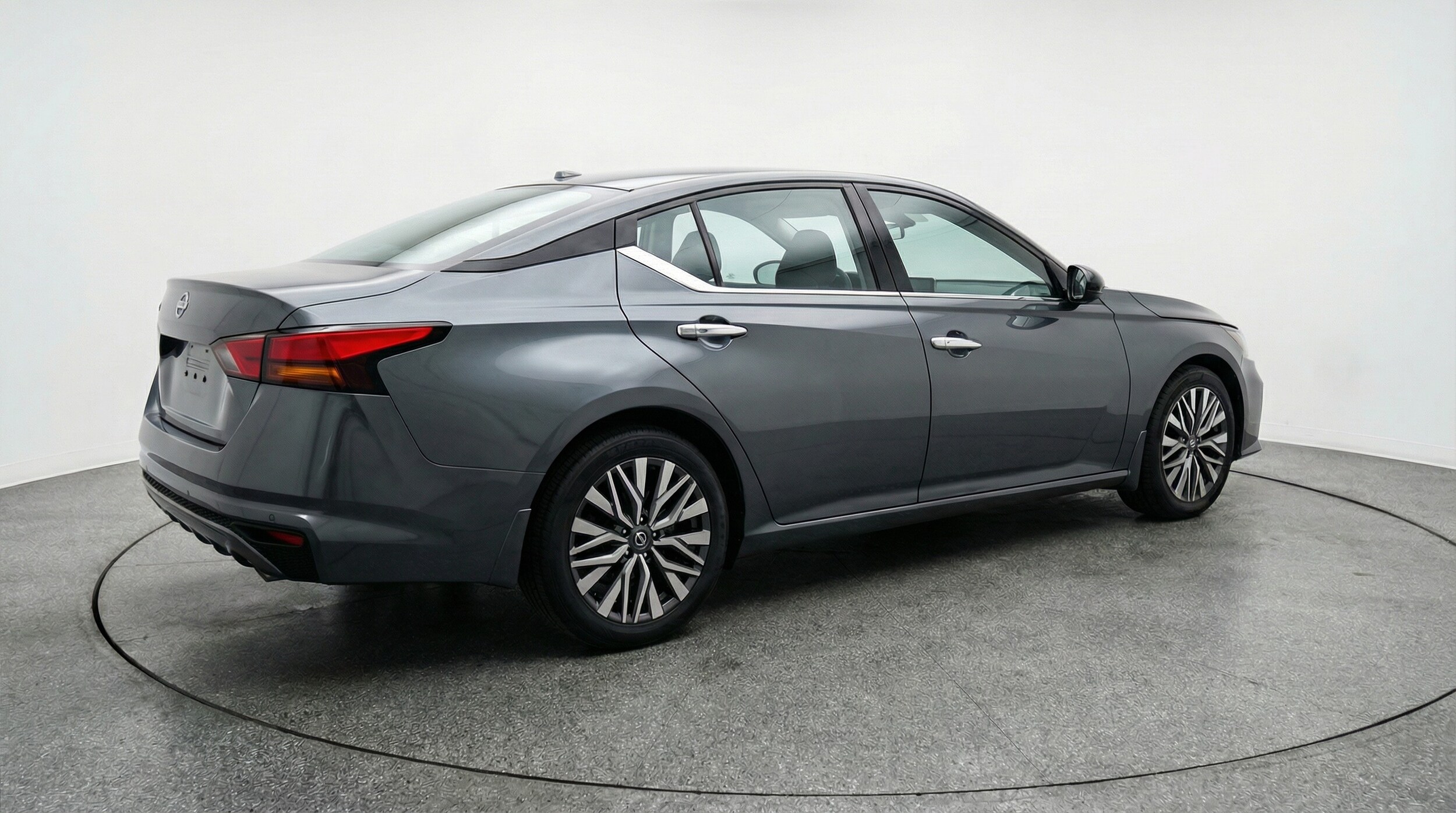 Thumbnail: 2025 Nissan Altima - 7